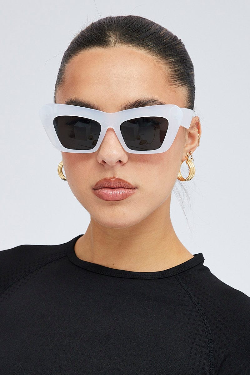 White Fashion Sunglasses