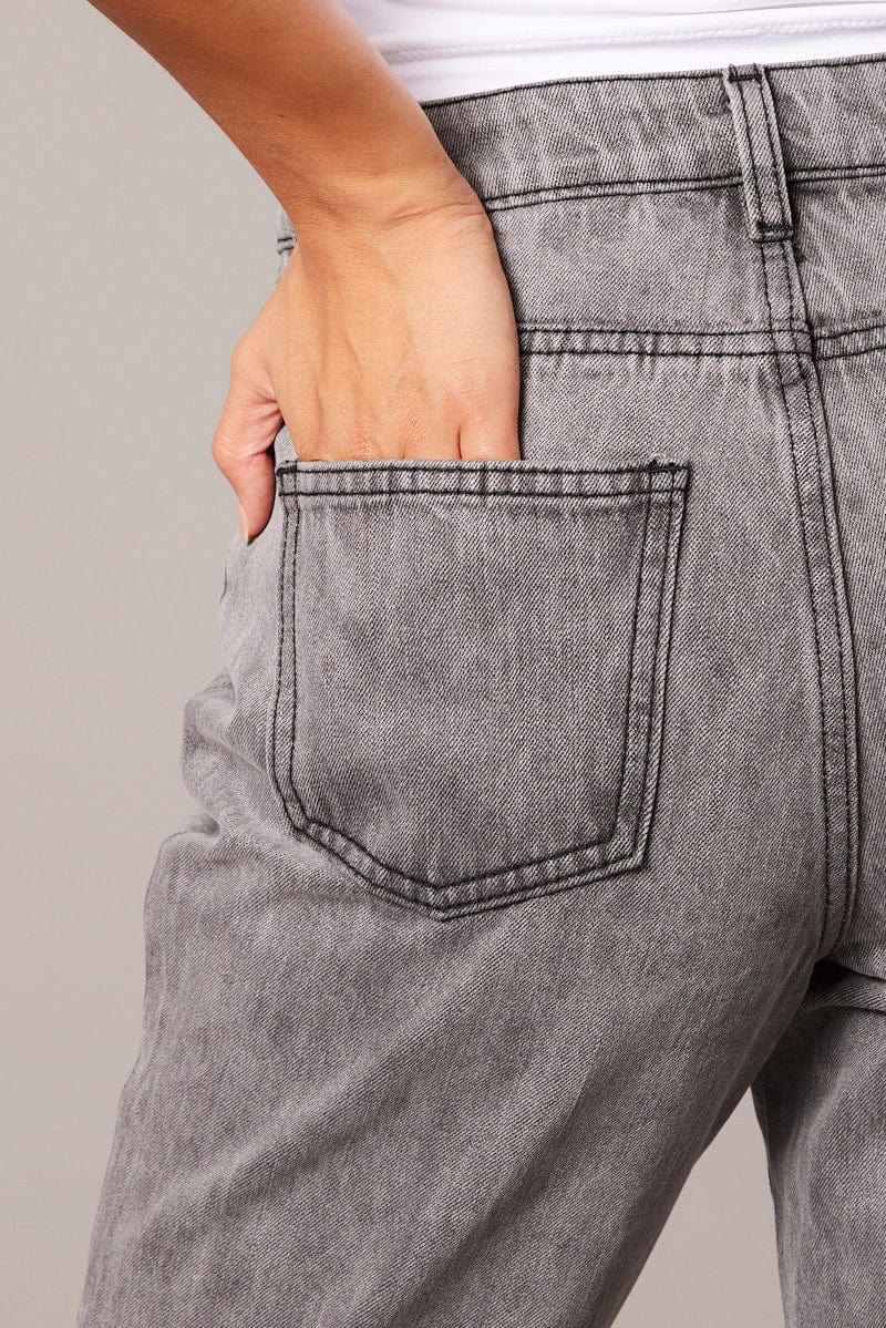 Black Mom Jean High Rise