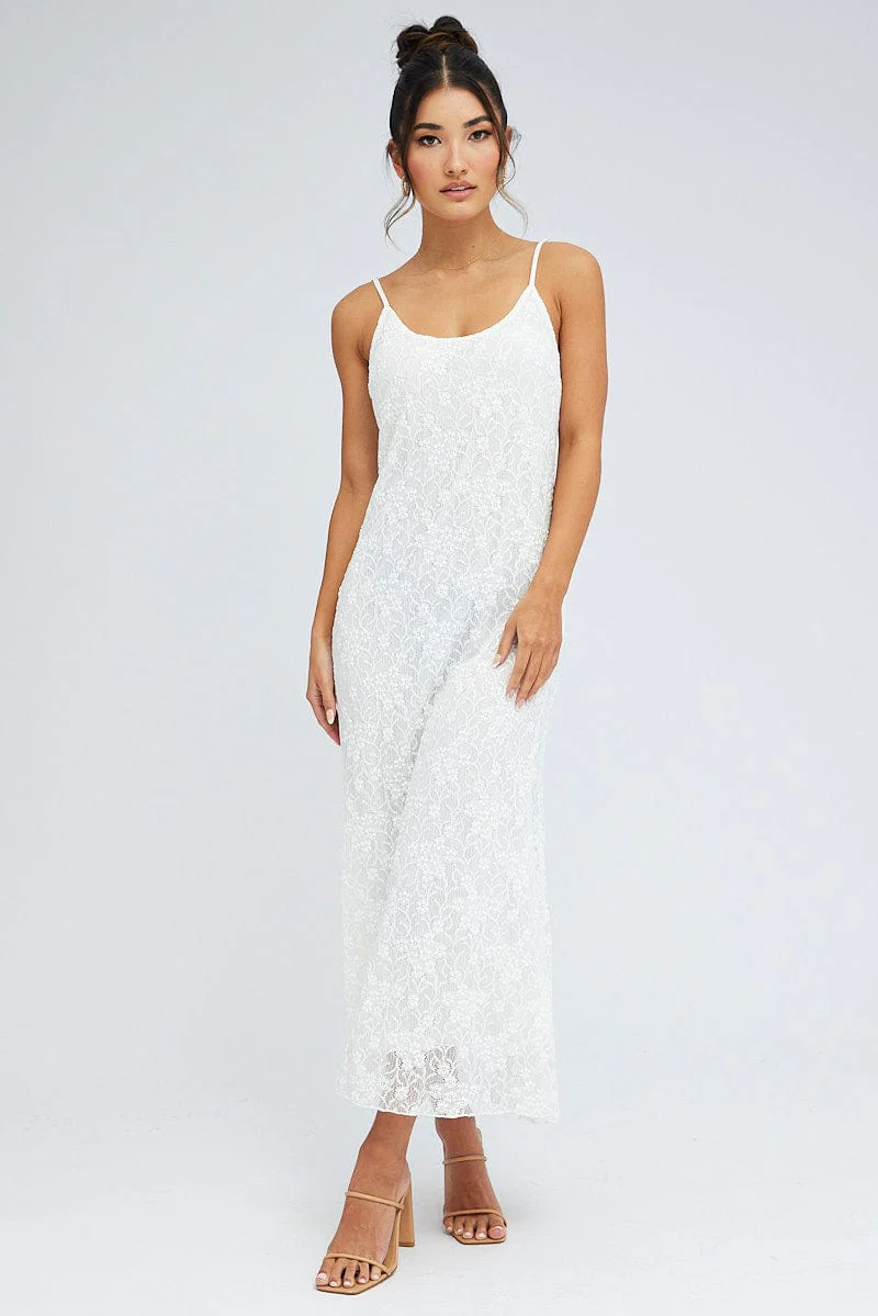 White Maxi Dress Sleeveless Scoop Neck Flare Hem Lace