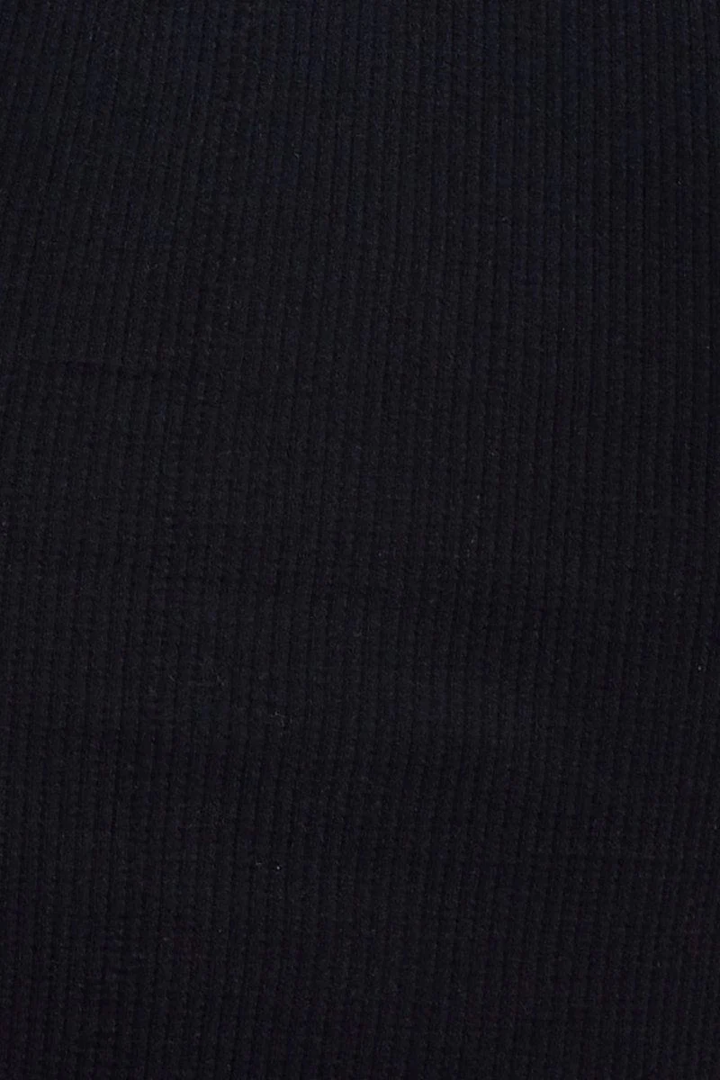 Black Rib Top Seamless Crop