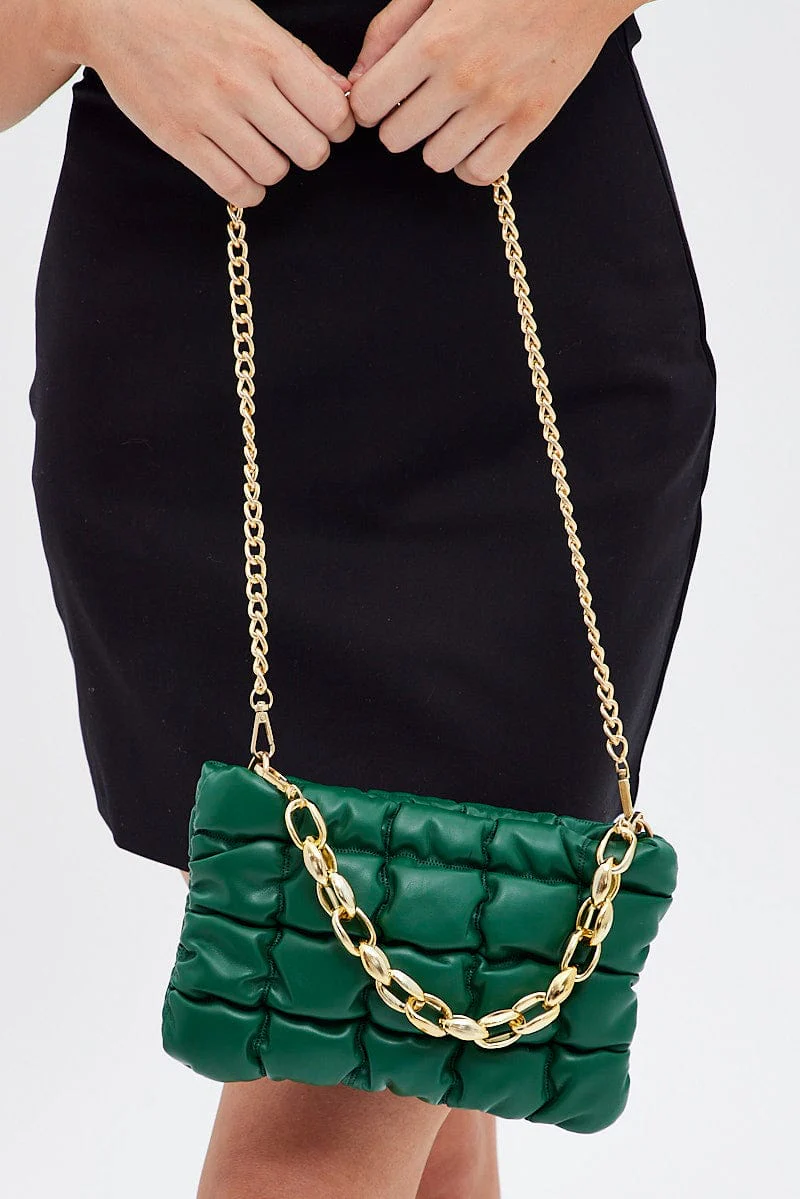 Green Chain Decor Quilted Shoulder Bag
