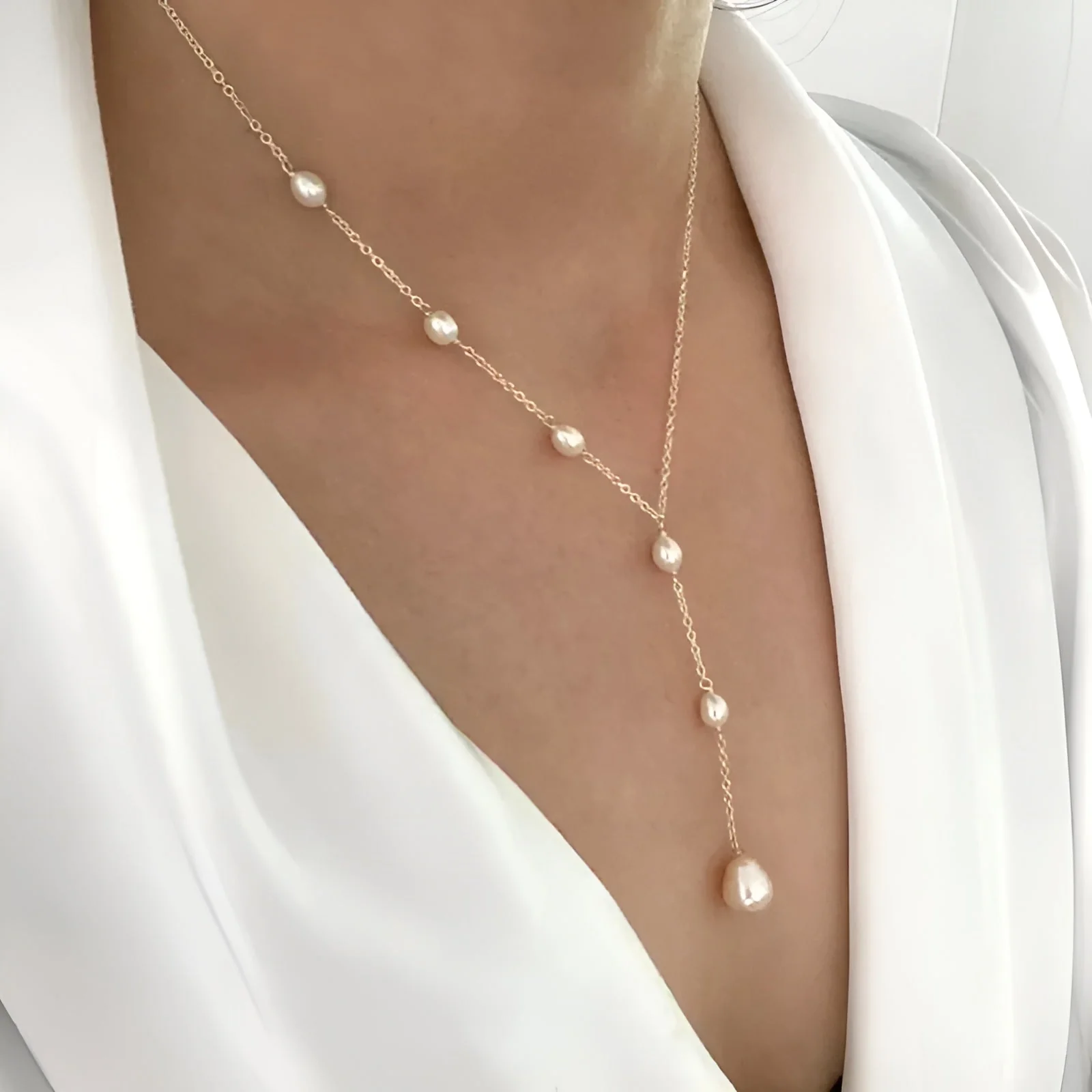 Caelia | Pearls Necklace