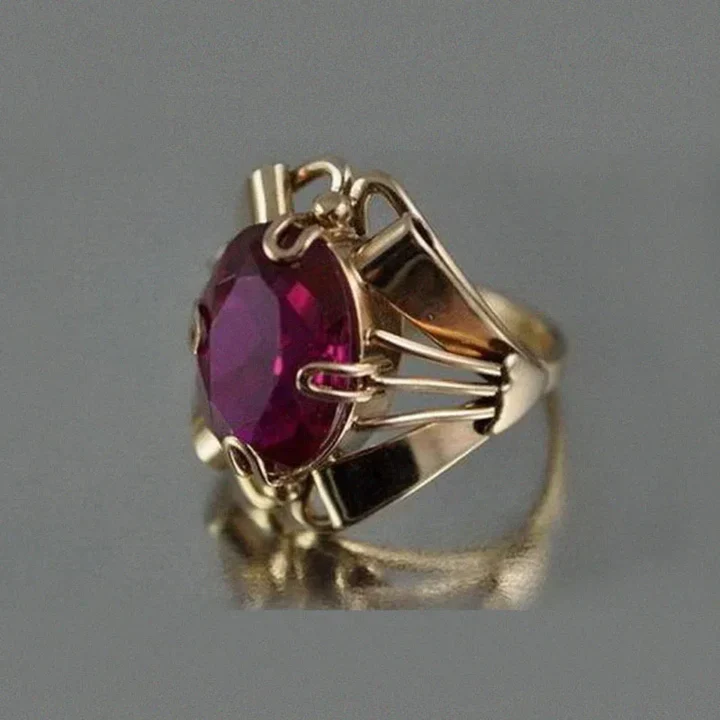 Garnet Crystal Ring in Vintage Gold