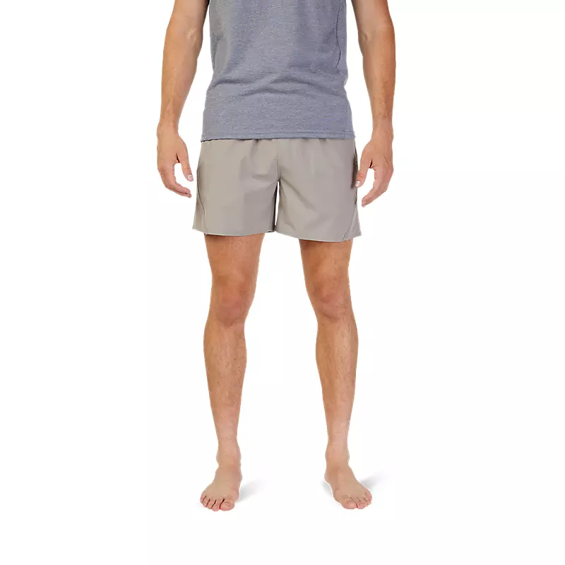 Core 5" Linerless Shorts