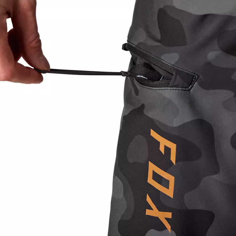 Overhead Camo Stretch 18" Boardshorts
