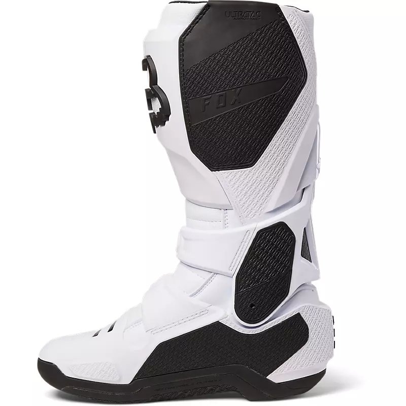 Instinct Boots