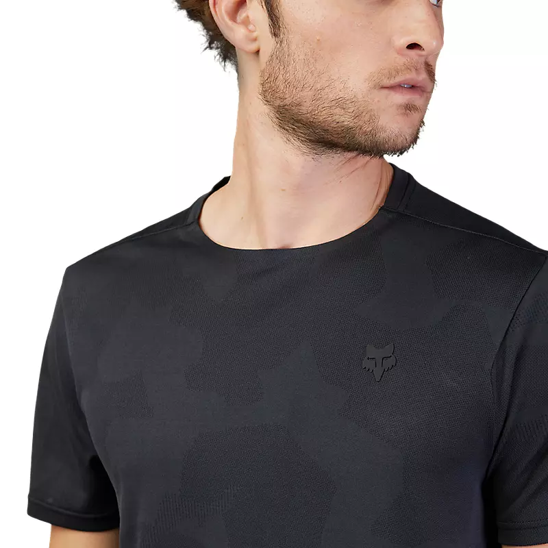 Rep Jacquard Tee