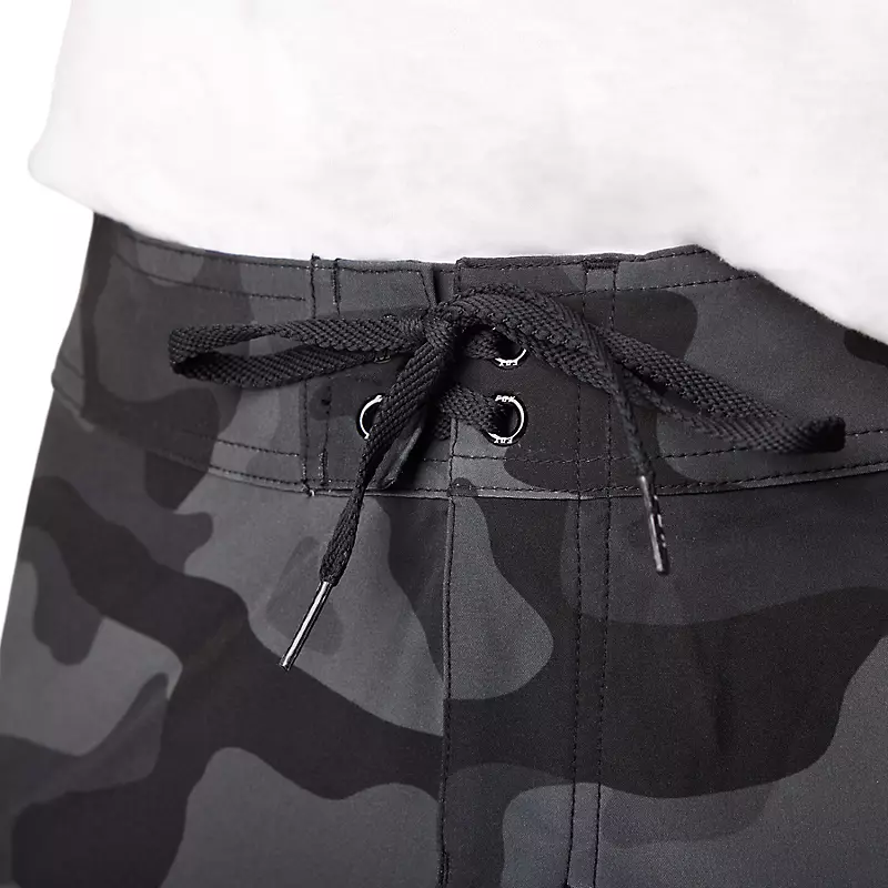 Overhead Camo Stretch 18" Boardshorts