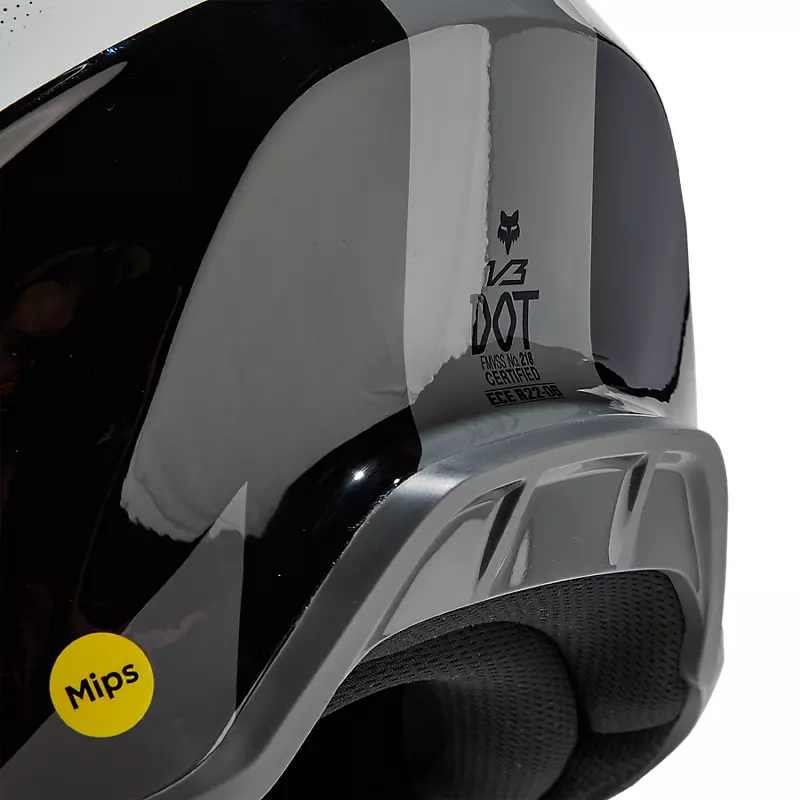 V3 Revise Helmet