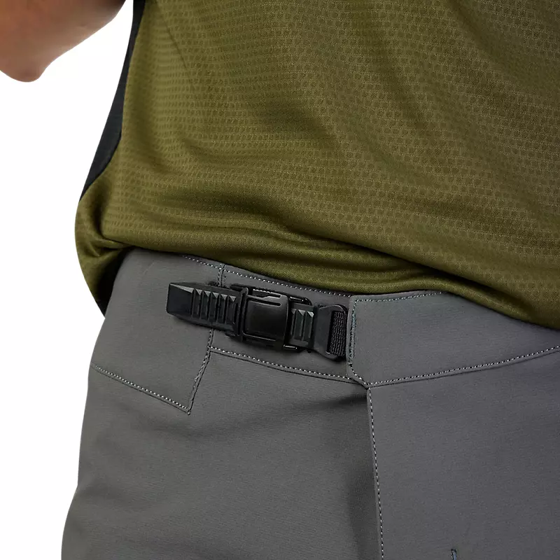Defend Shorts