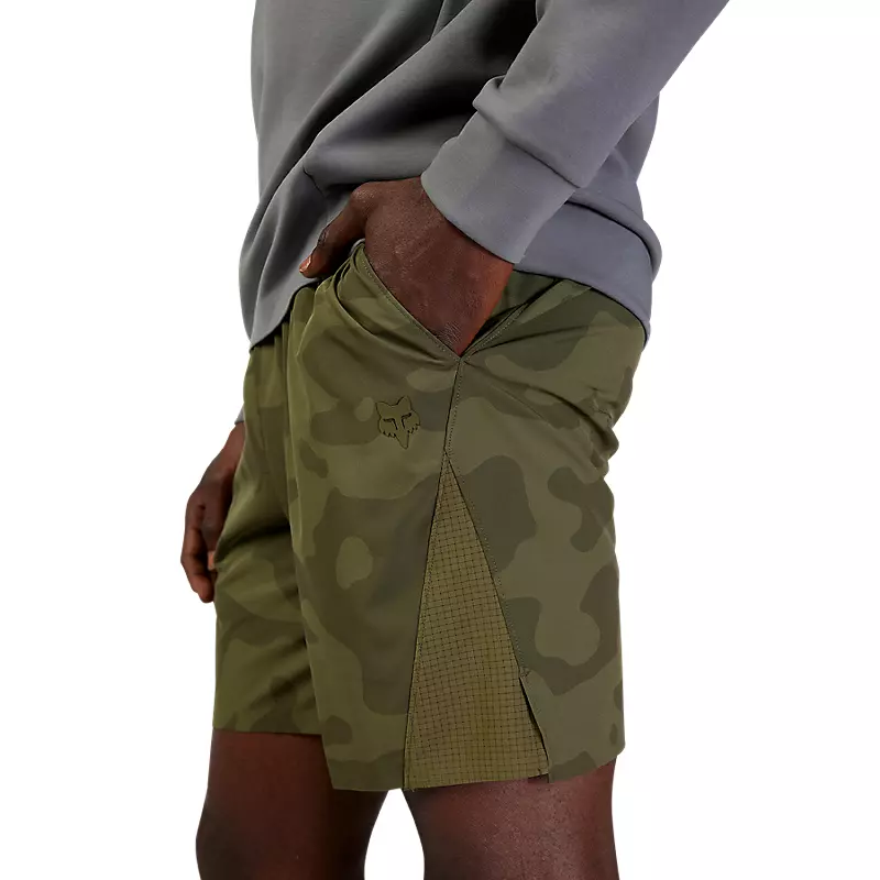 Core Camo 7" Linerless Shorts