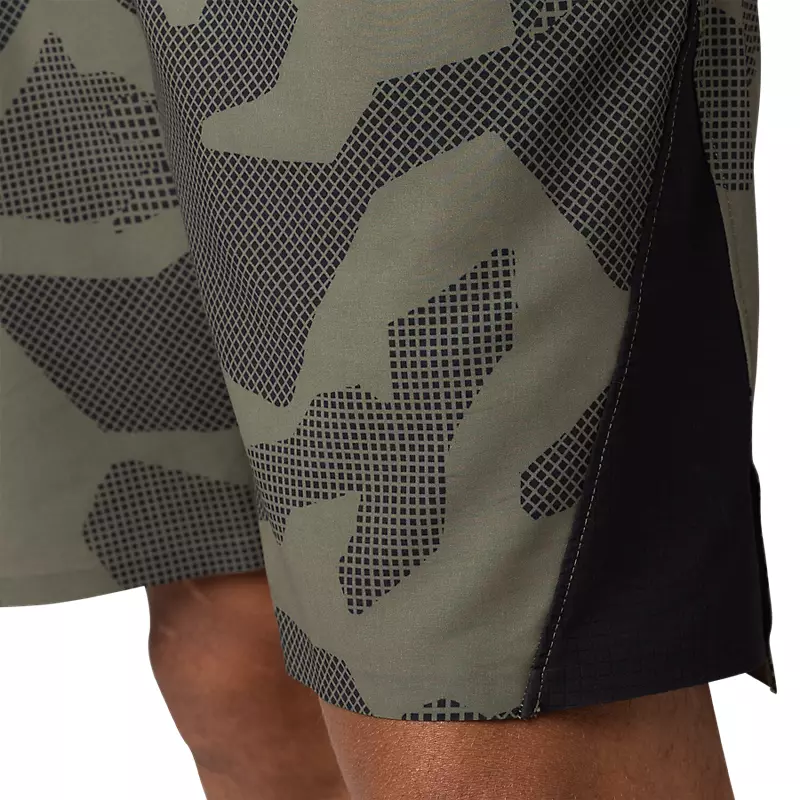 Core Camo 7" Lined Shorts