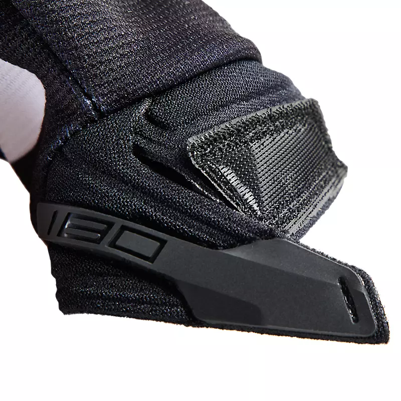 180 Kozmik Gloves