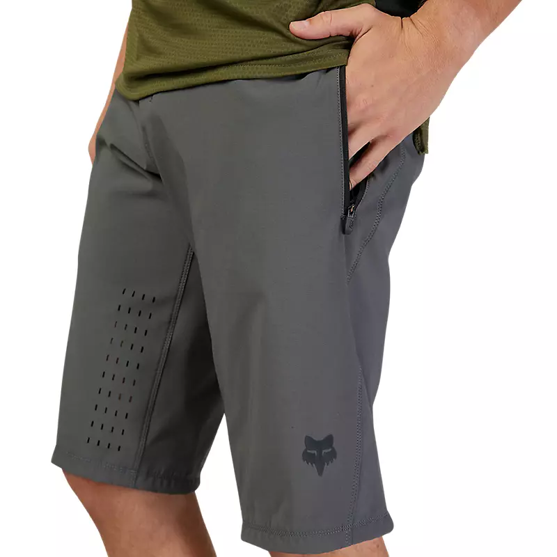 Defend Shorts