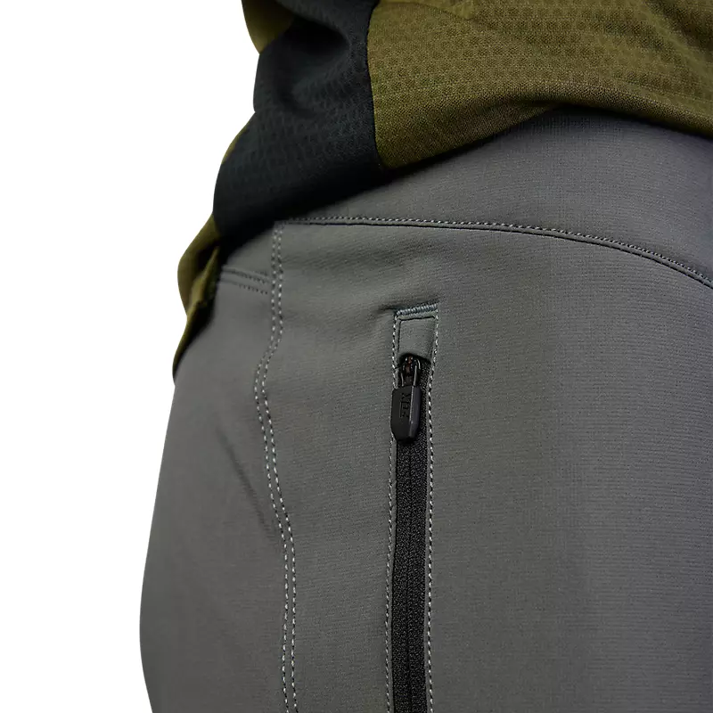 Defend Shorts