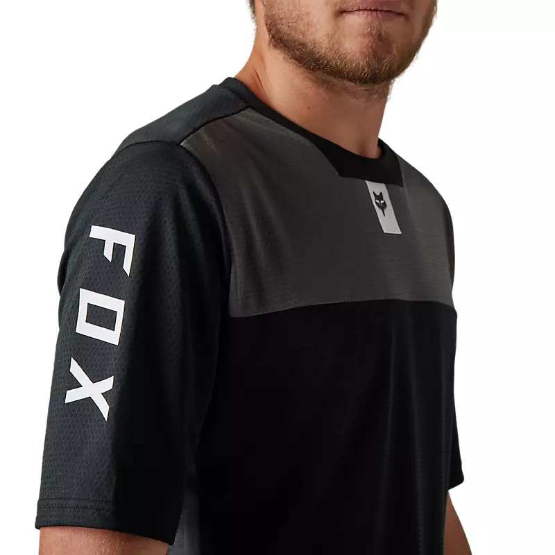Defend Short Sleeve Jersey