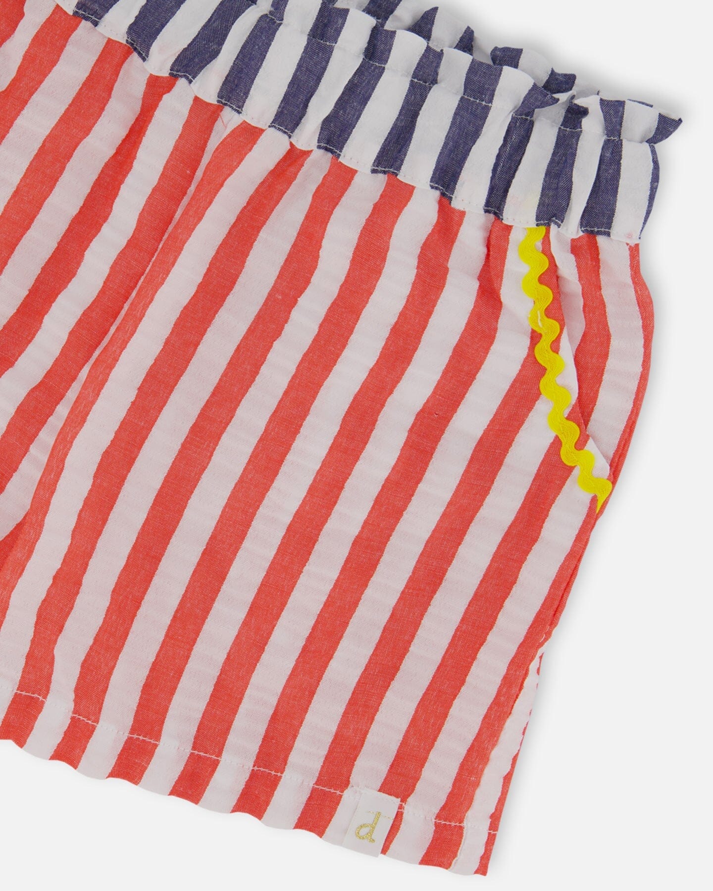 Seersucker Short Red, White, And Black - Deux par Deux