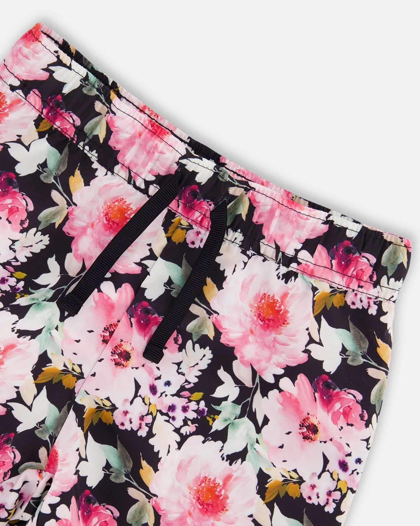 Athletic Shorts Black Printed Big Flowers - Deux par Deux