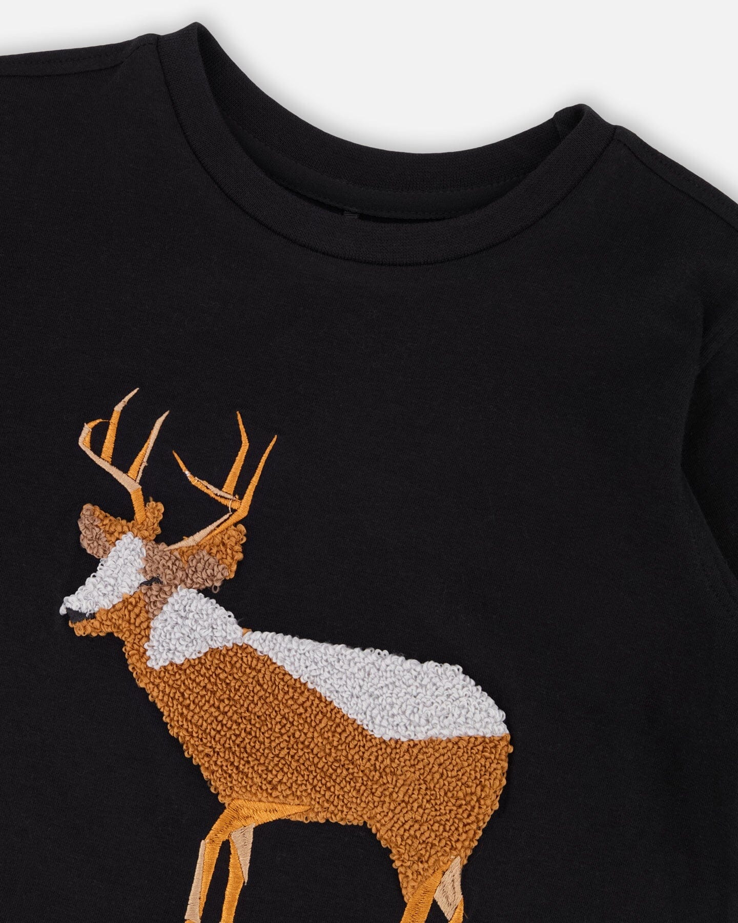 Organic Cotton T-Shirt Black With Boucle Deer Applique - Deux par Deux