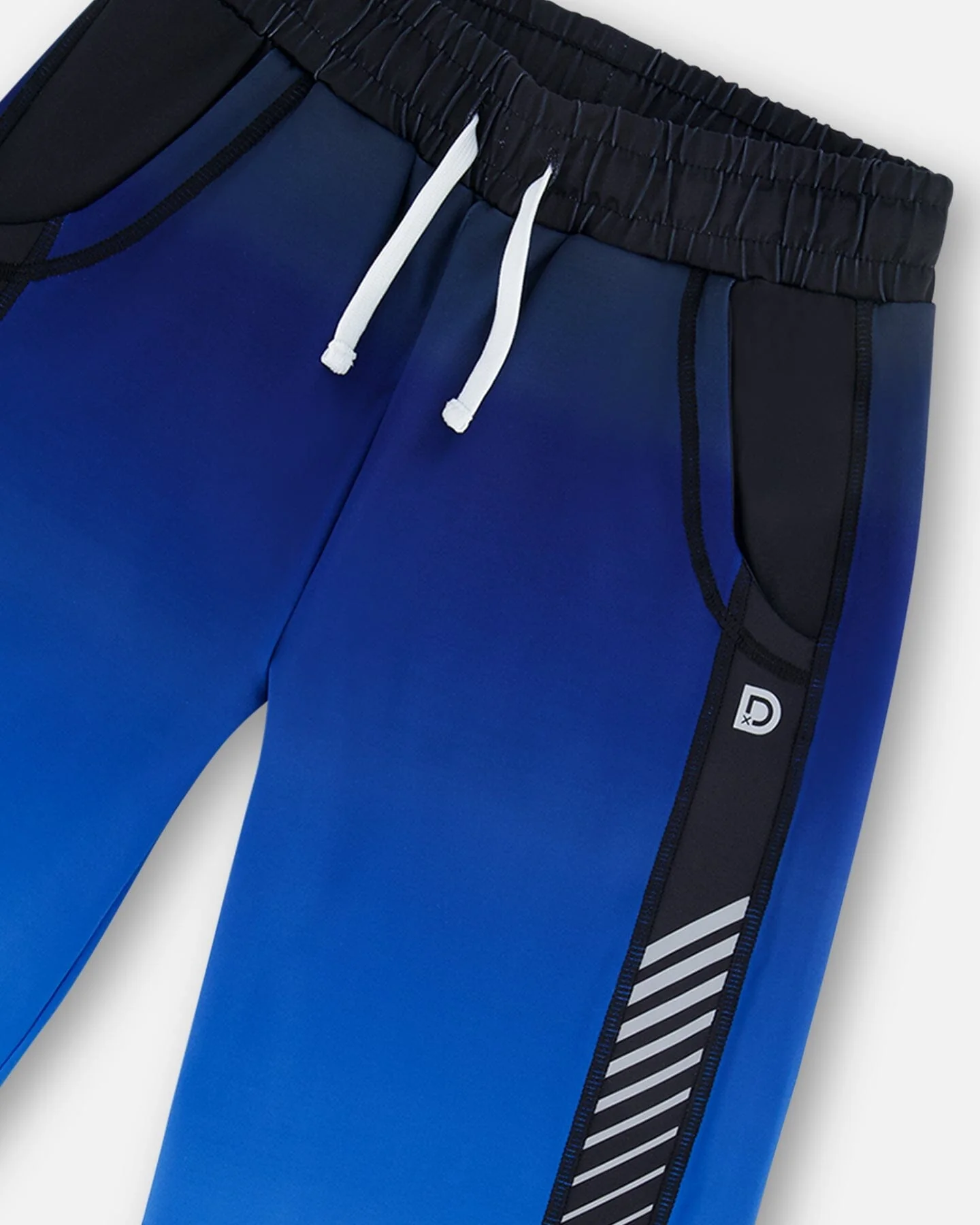 Athletic Shorts Blue And Black - Deux par Deux