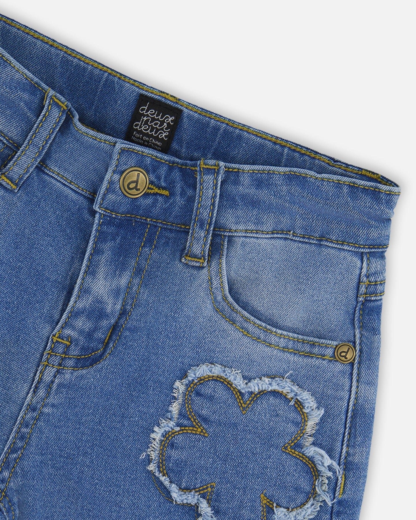 Wide Leg Stretch Light Blue Denim Jeans With Flower Stitching - Deux par Deux