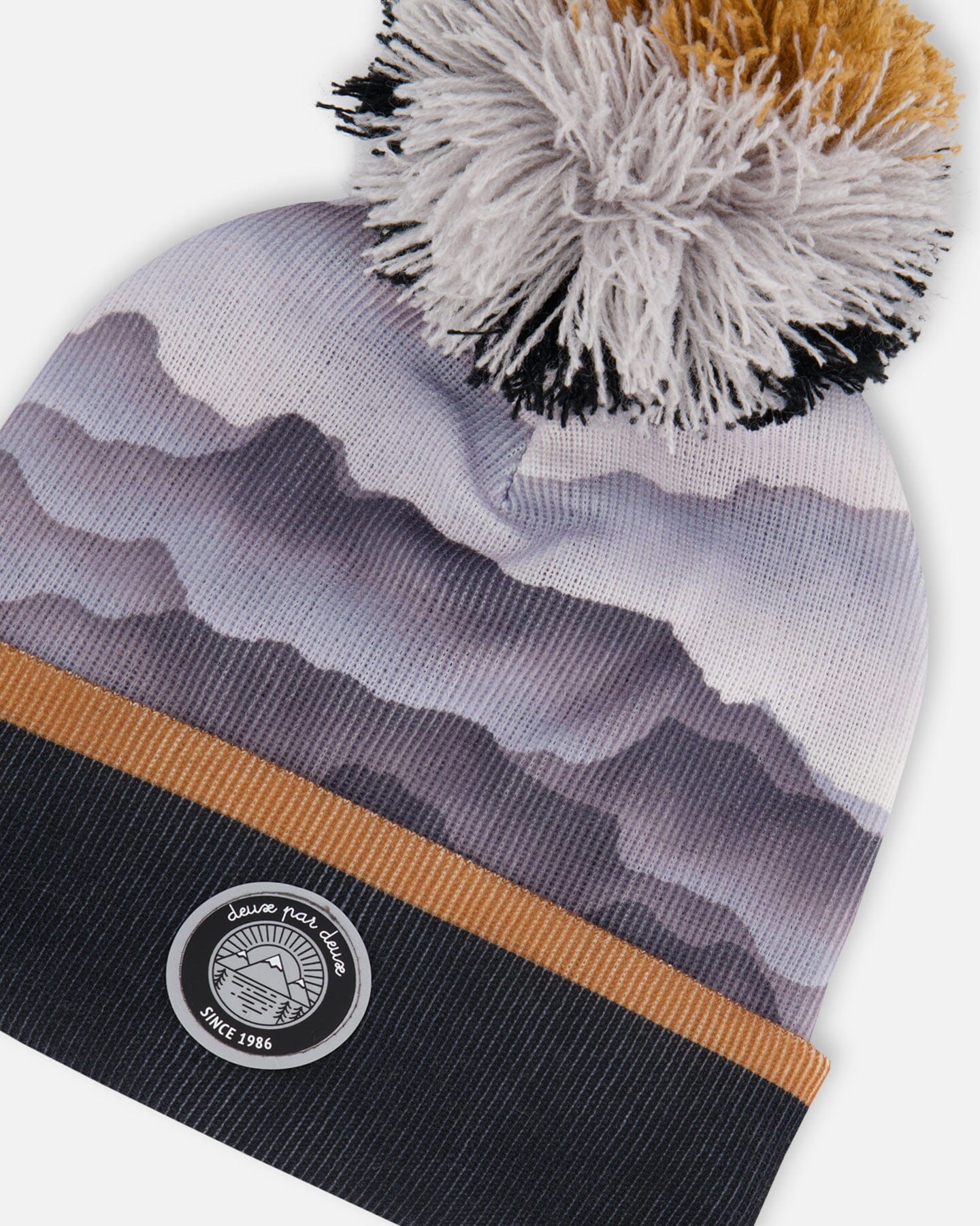 Knit Hat Gray With Mountains - Deux par Deux