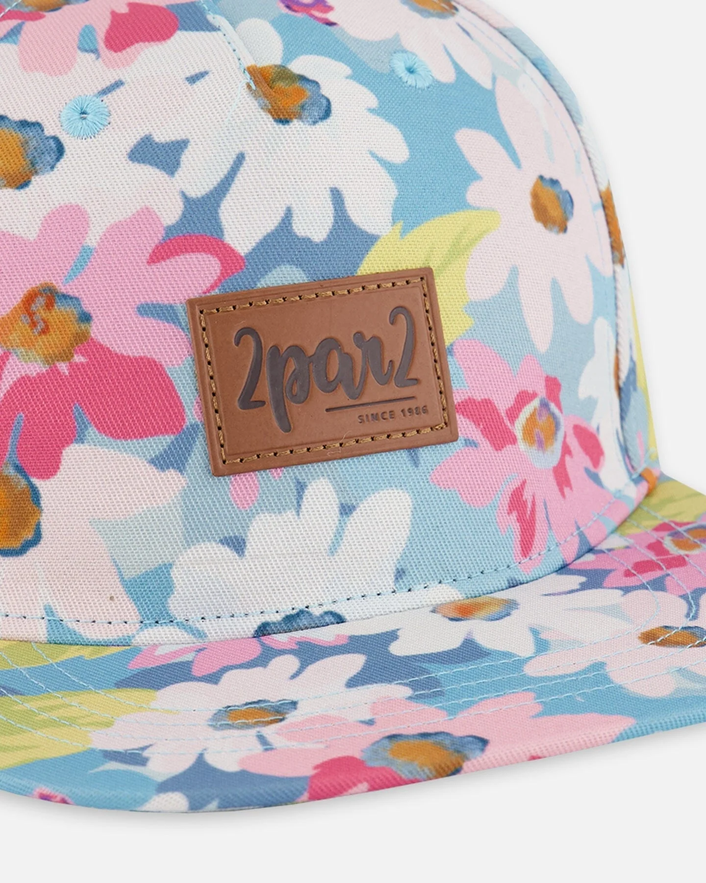 Printed Cap White, Pink, And Green Flowers - Deux par Deux