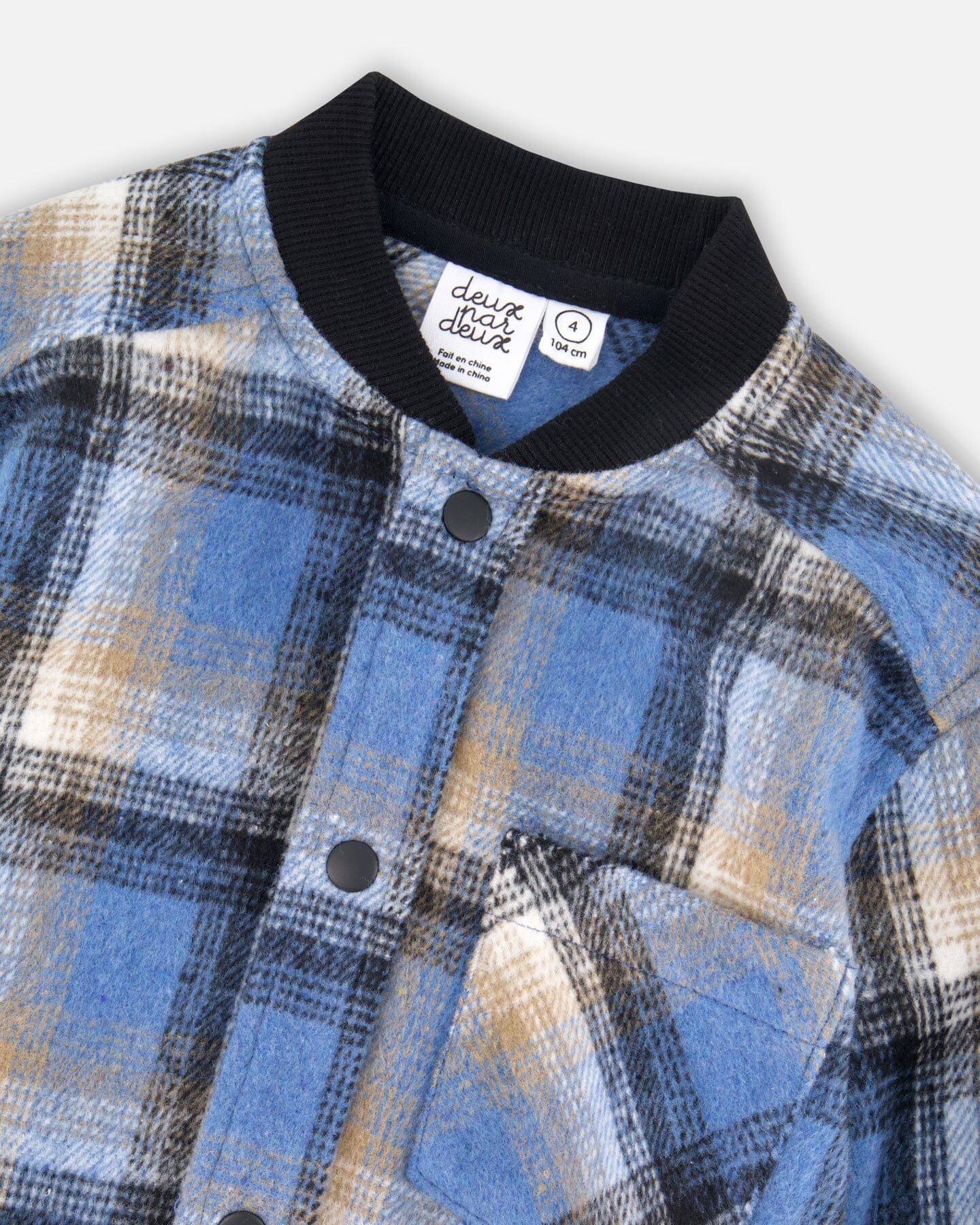 Long Sleeve Brushed Plaid Button Down Shirt Avec Rib Collar - Deux par Deux