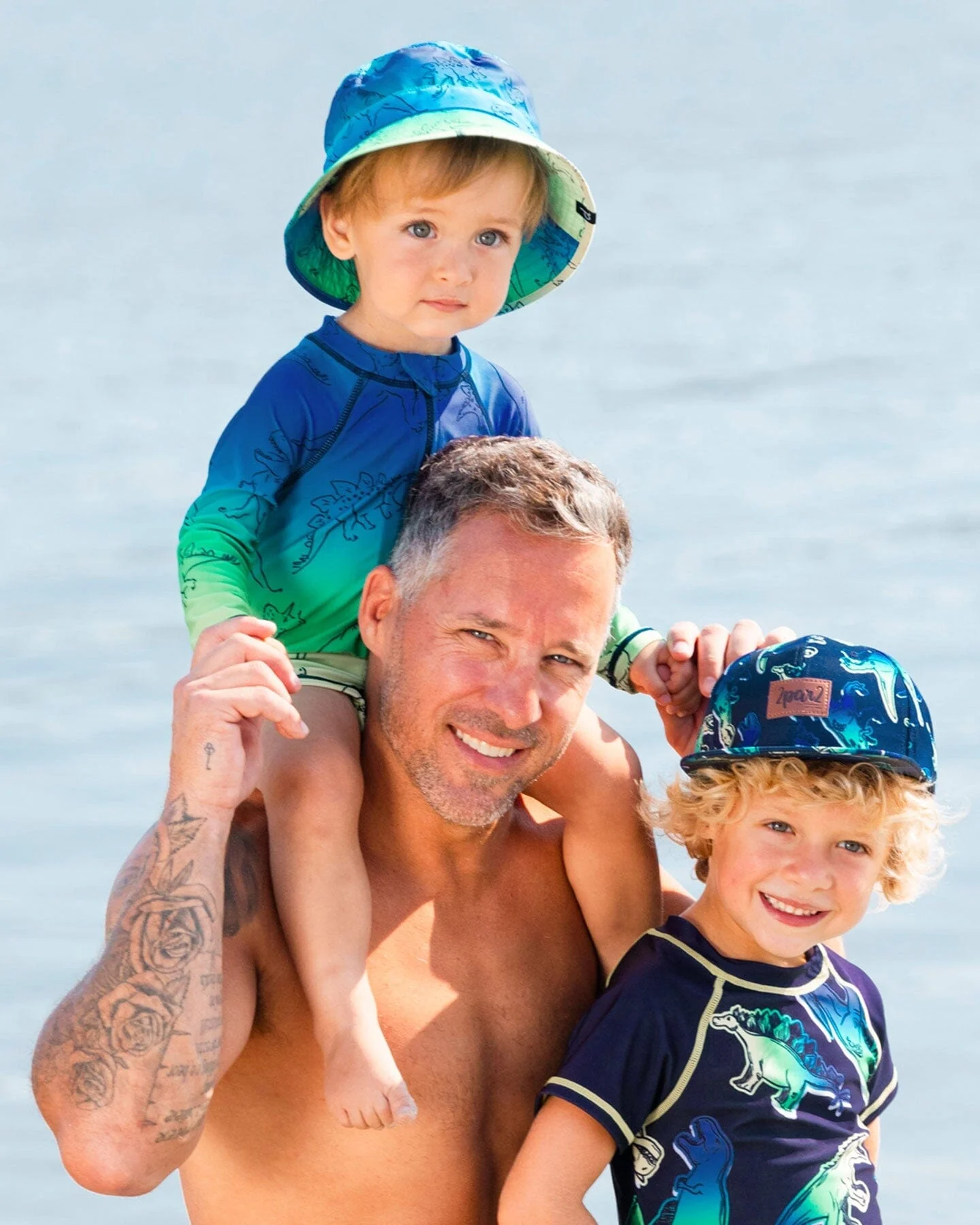 Printed Long Sleeve One-Piece Rashguard Vibrant Blue And Green Dino - Deux par Deux