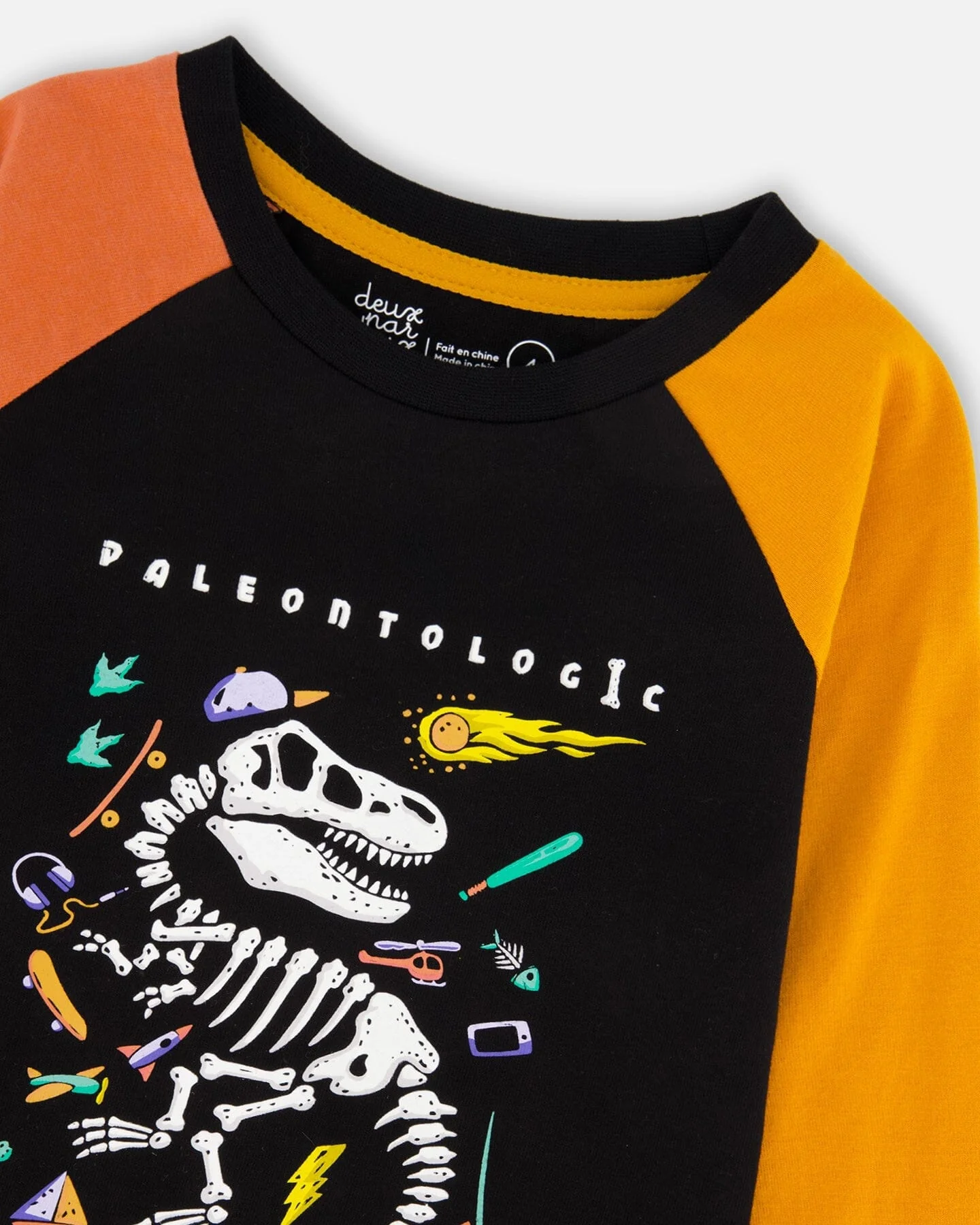 Black Long Sleeve Raglan T-Shirt With Glow-In-The-Dark Dinosaur Print - Deux par Deux