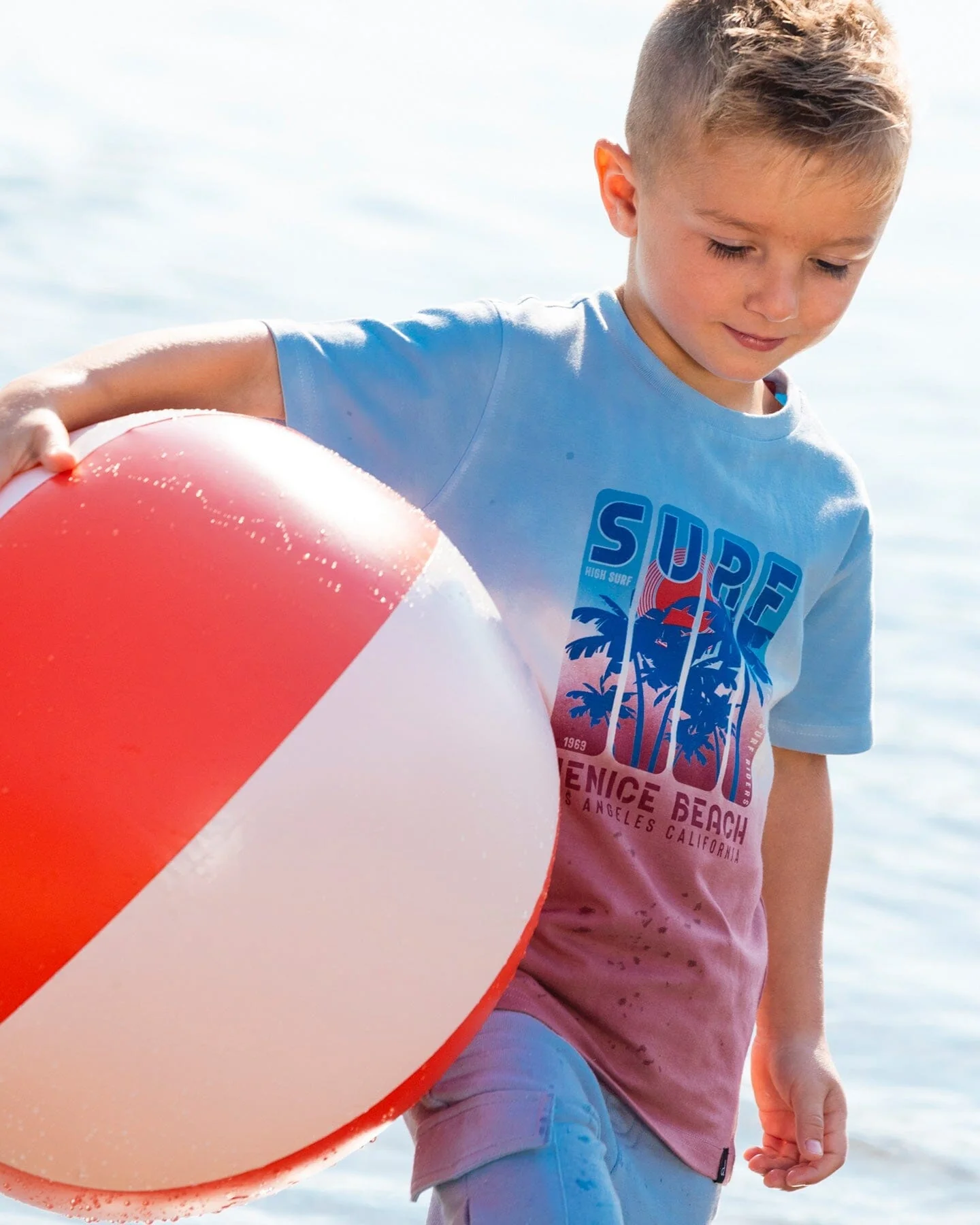 Short Sleeve Organic Cotton Graphic Tee Gradient Pale Blue And Dark Old Rose - Deux par Deux