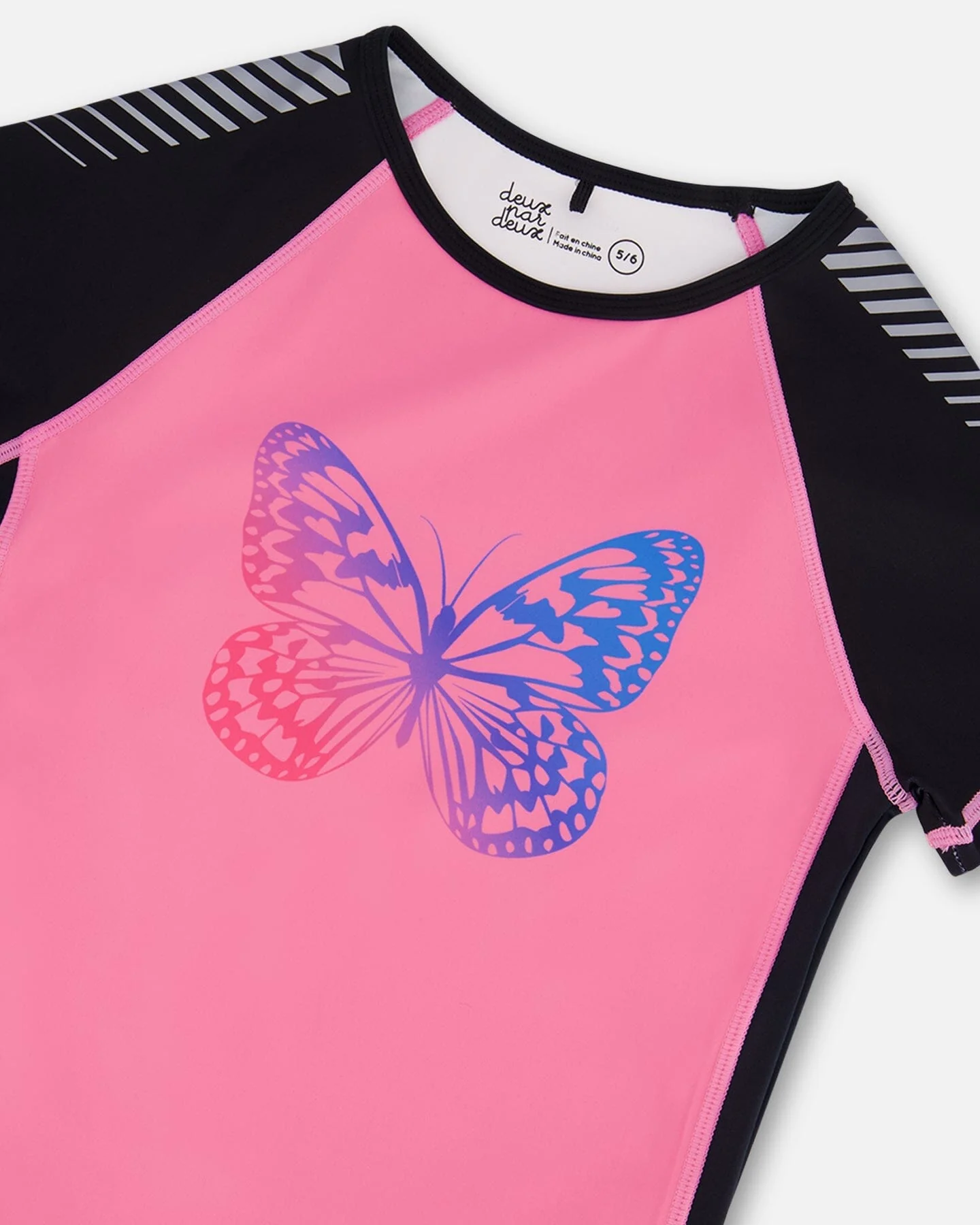 Printed Short Sleeve Athletic Top Pink With Butterflies - Deux par Deux
