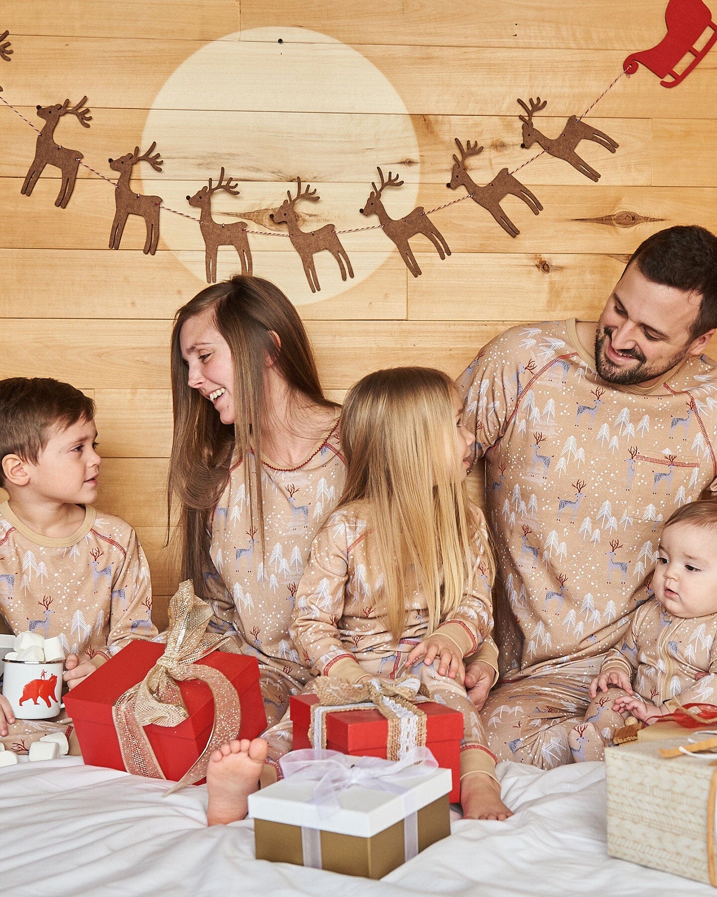 Adult Men Two Piece Family Christmas Pajama Set - Deux par Deux