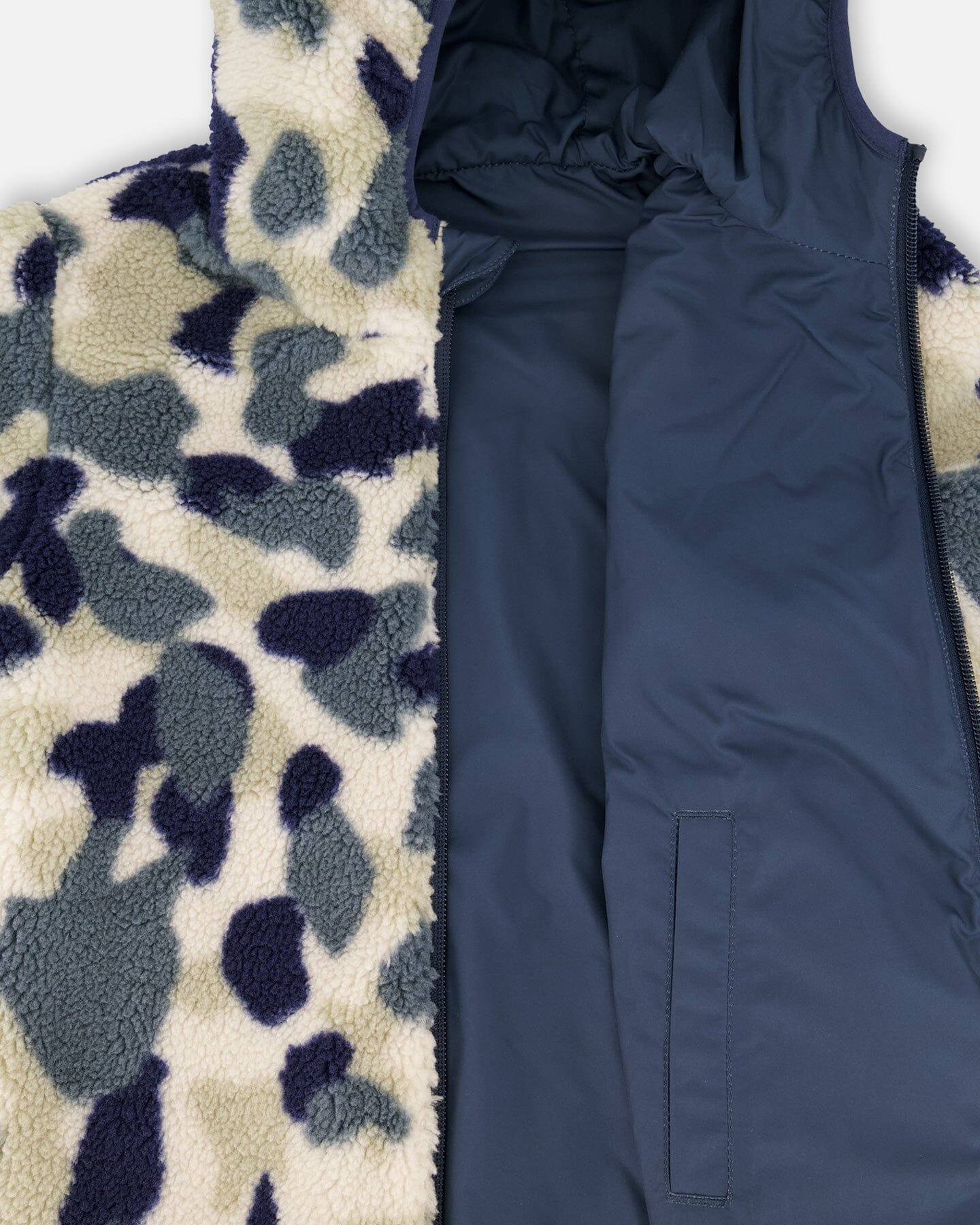 Reversible Mid-Season Sherpa Jacket Blue Camo - Deux par Deux