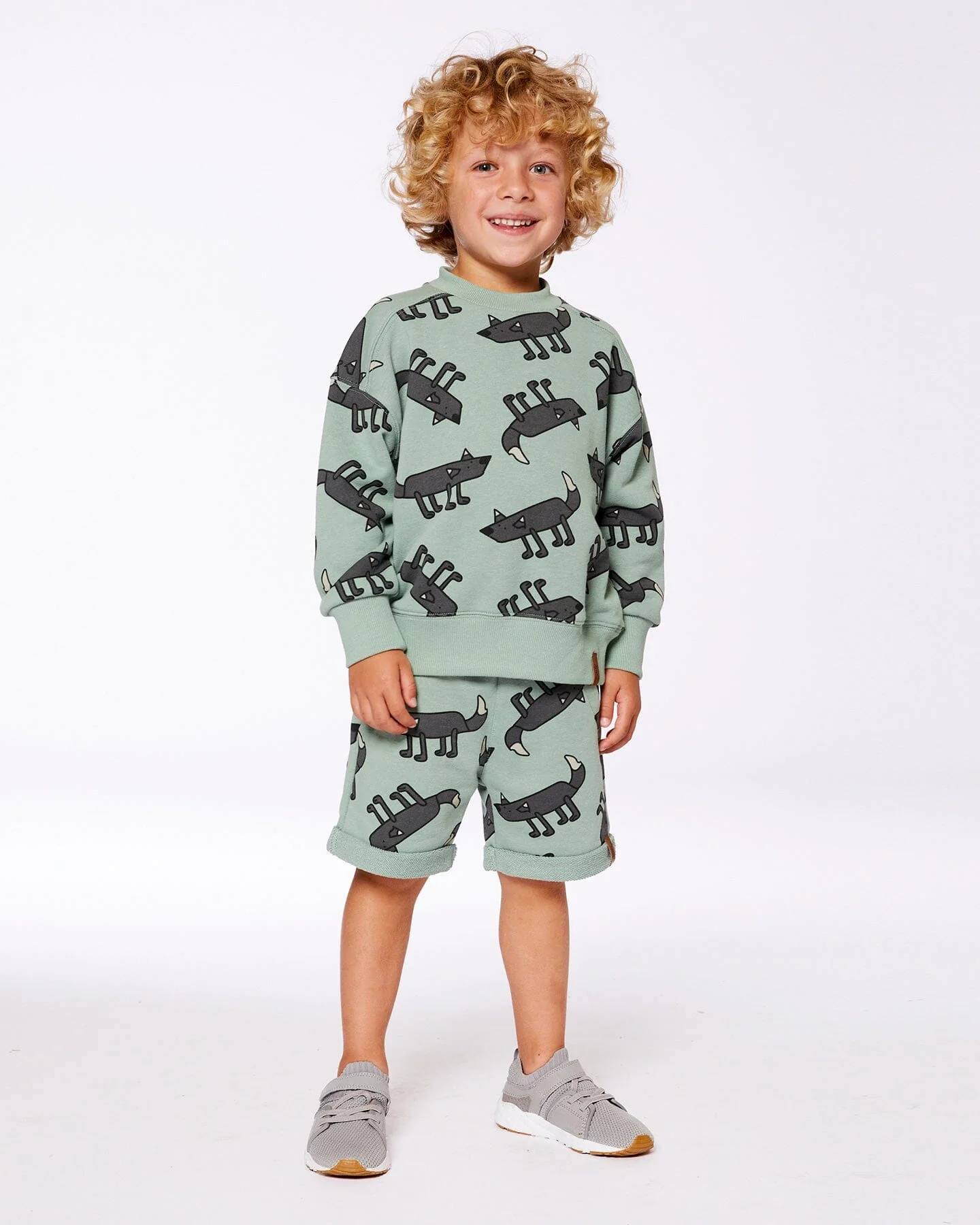 Printed French Terry Short Gray Wolf On Teal Background - Deux par Deux