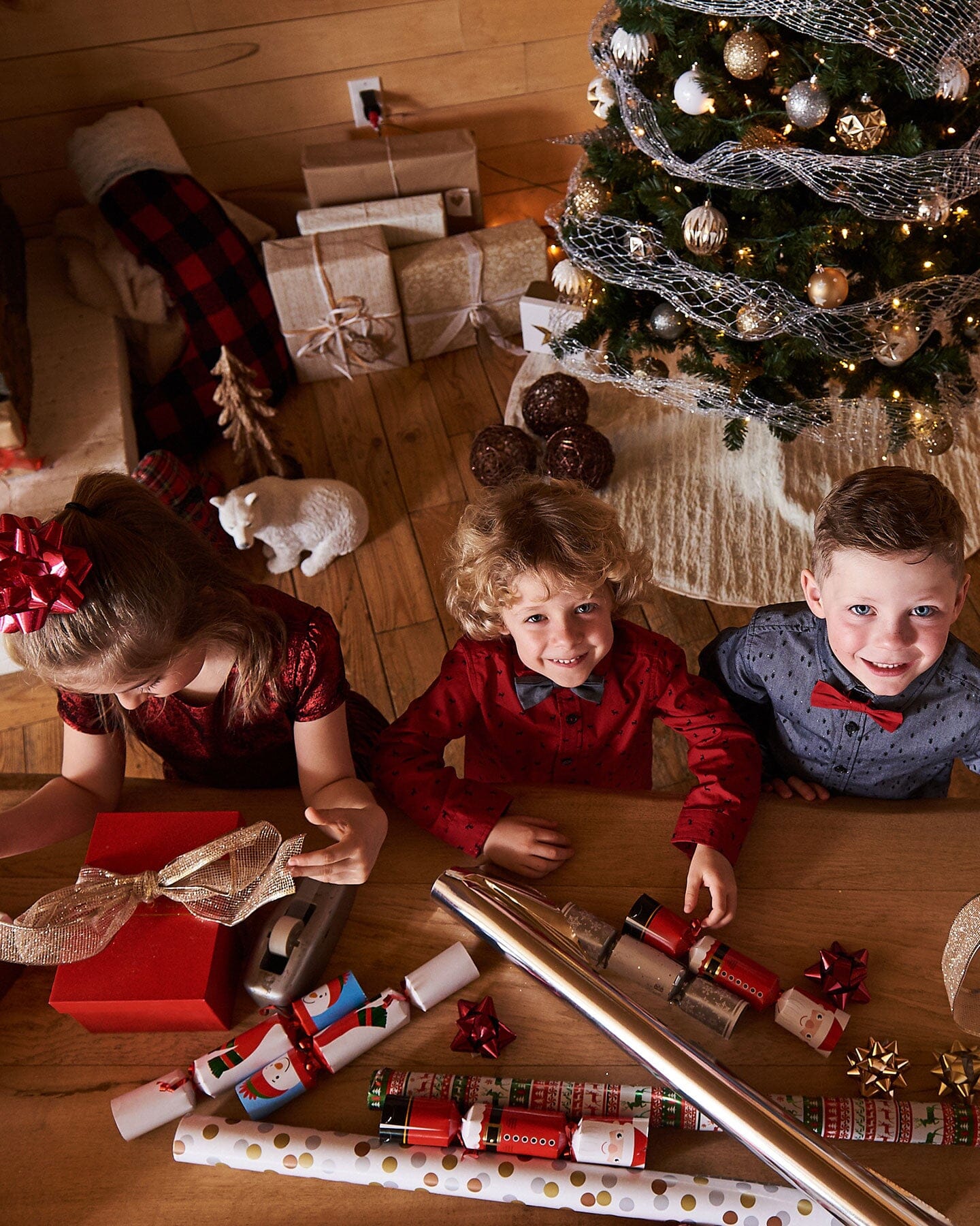 Printed Pine Chambray Shirt With Bow Tie Gray - Deux par Deux
