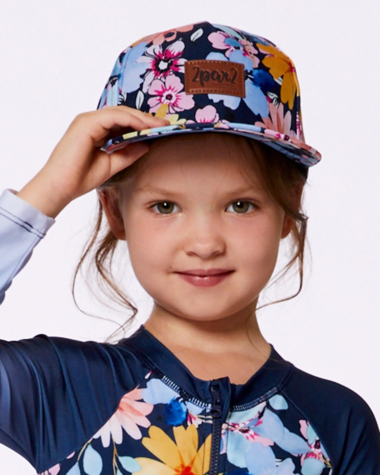 Printed Cap Navy And Yellow And Pink Flowers - Deux par Deux