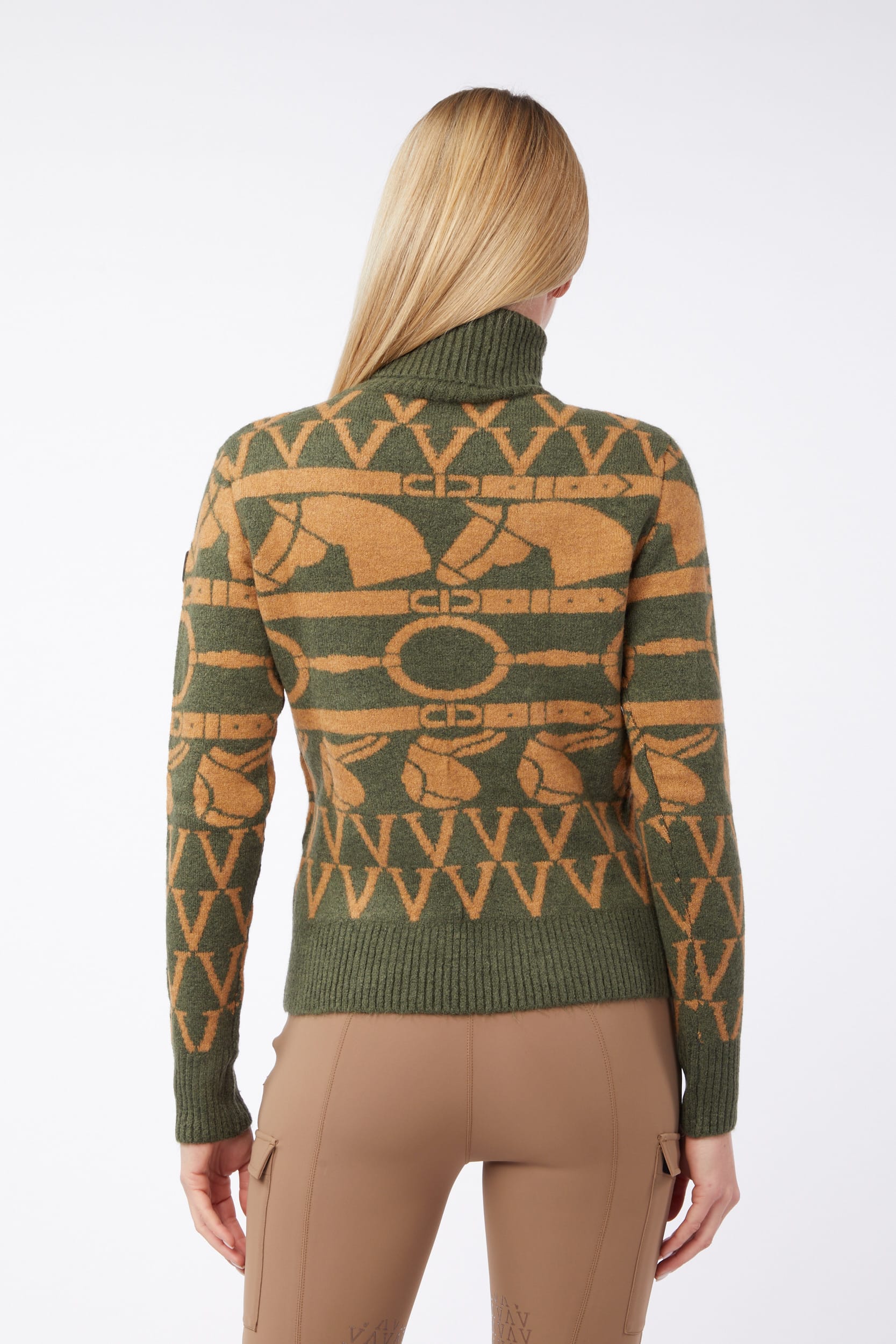 ANSAN WOMEN’S SWEATER