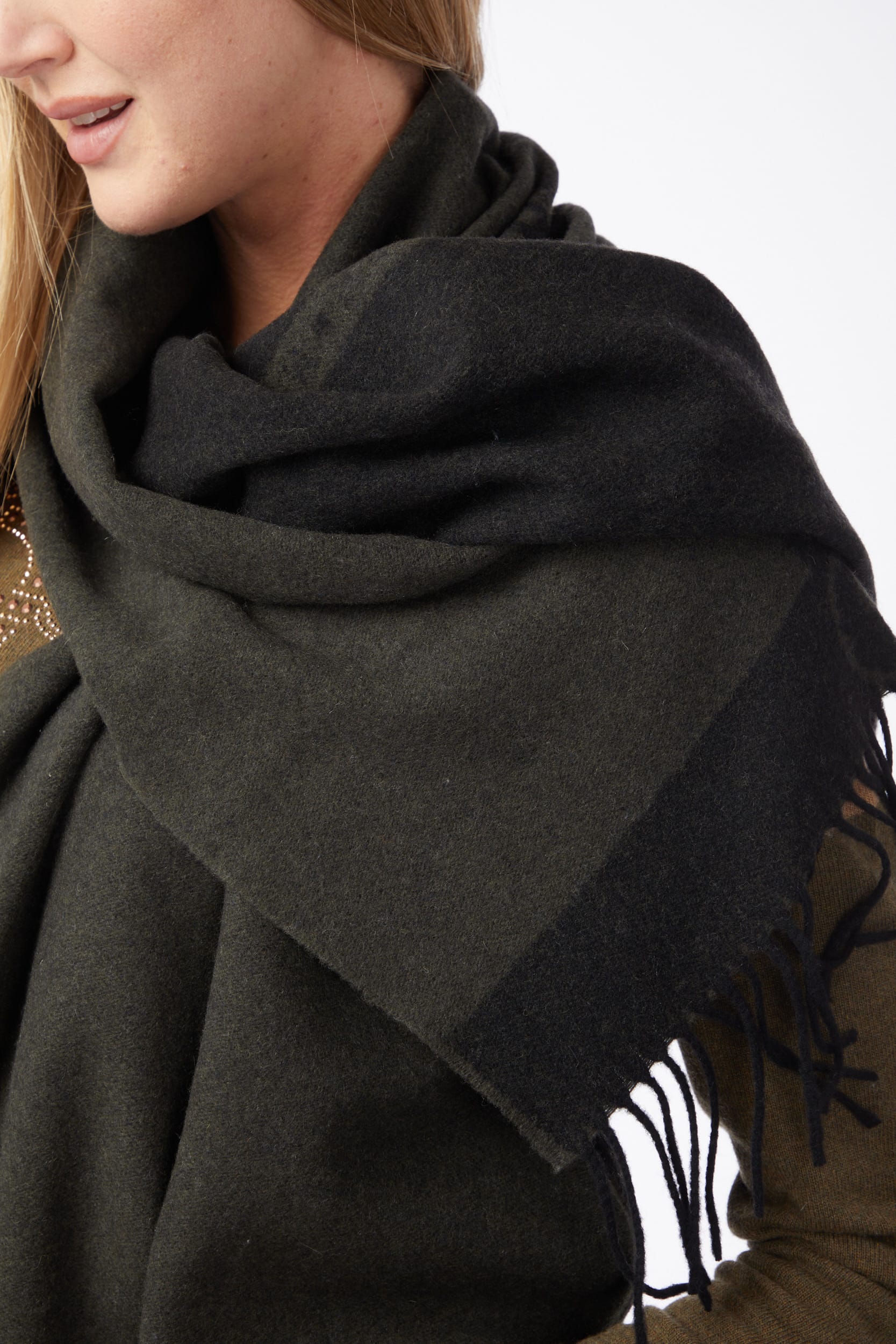 KOBE SCARF