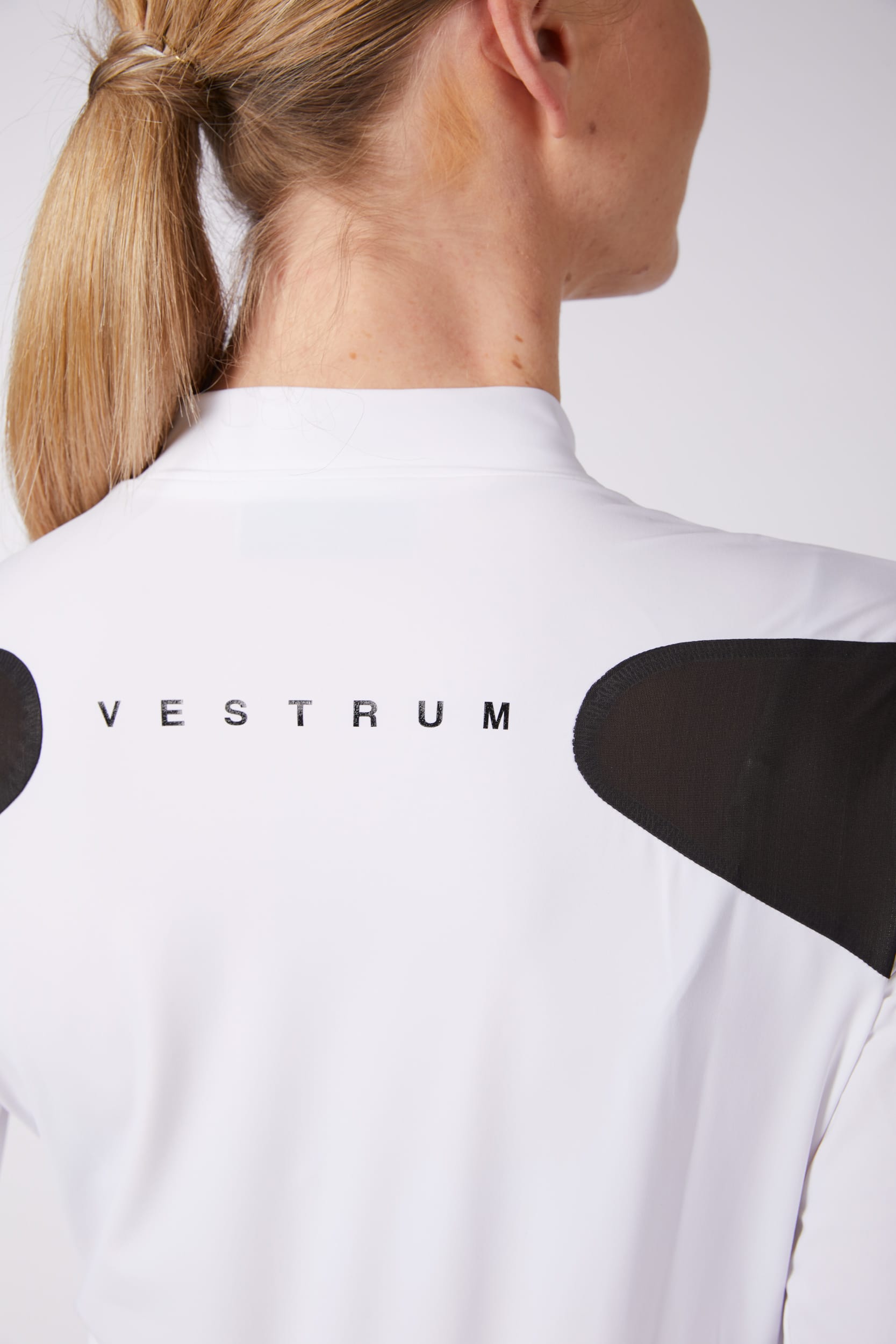 ARZACHENA WOMEN’S LONG-SLEEVED TRAINING TOP