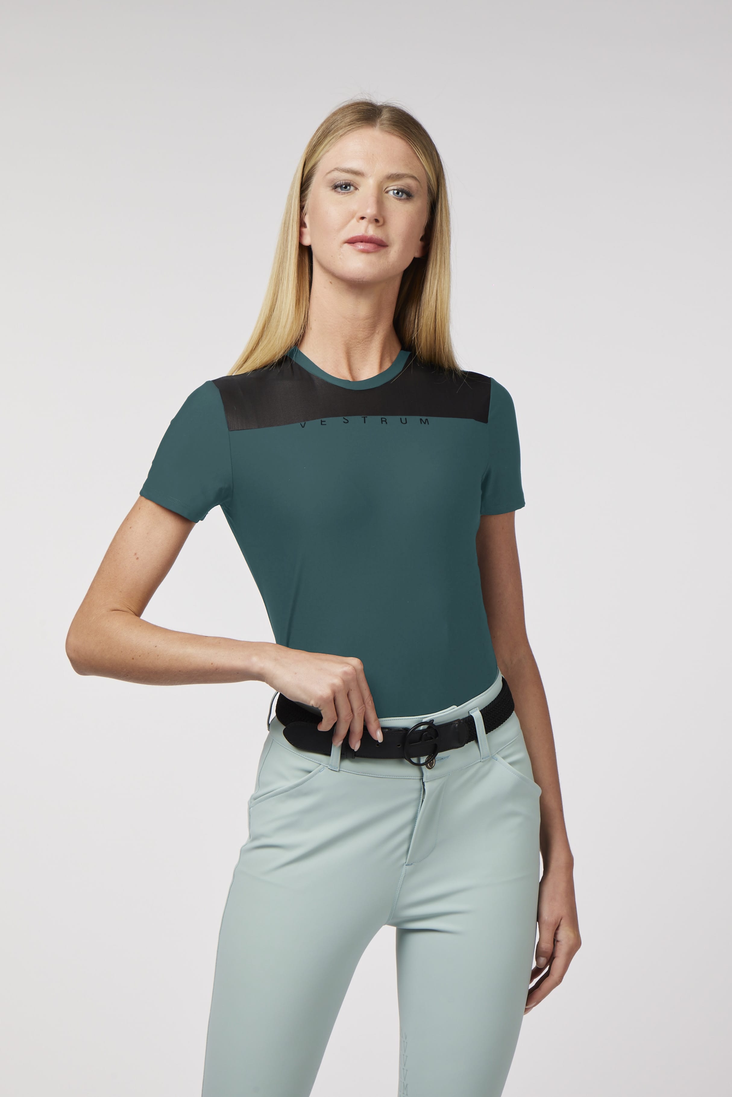 SILVI WOMEN’S SHORT-SLEEVED TRAINING TOP