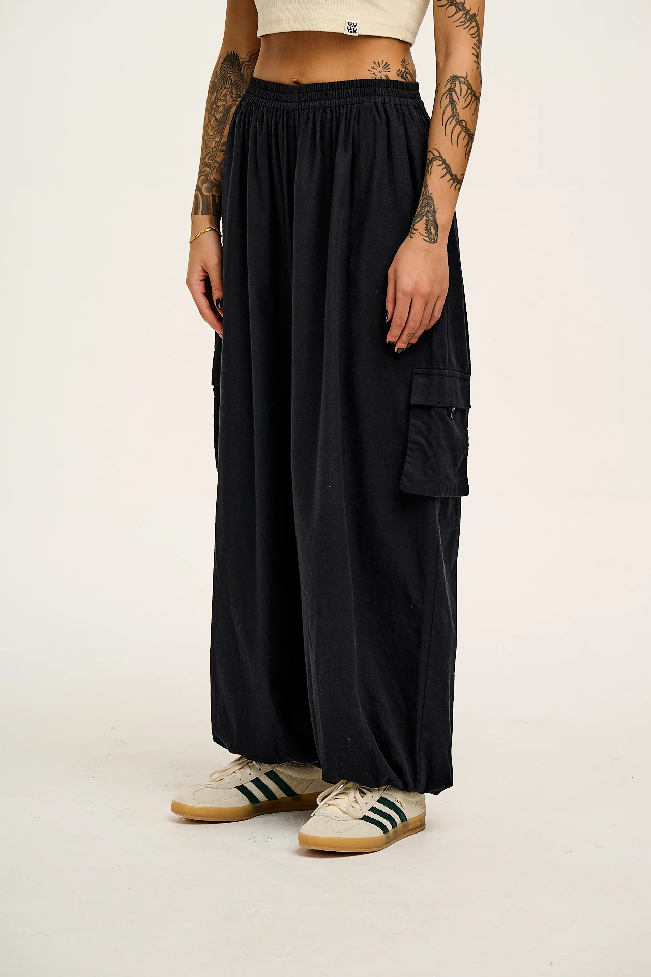 Rumi - Wide Leg Cotton & Linen Trousers in Black