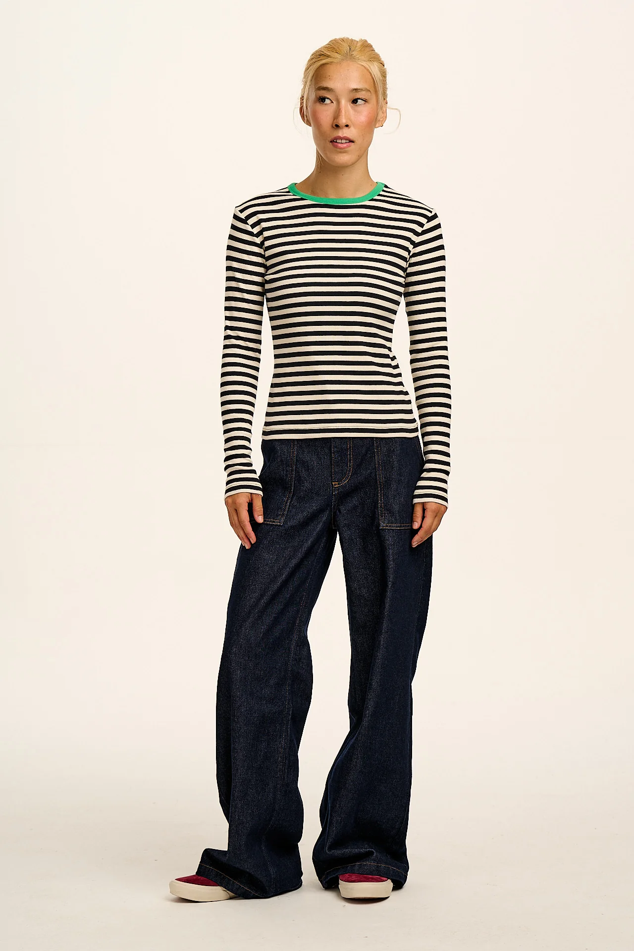 Grayson - Long Sleeve Cotton Tee in Black & White Stripe