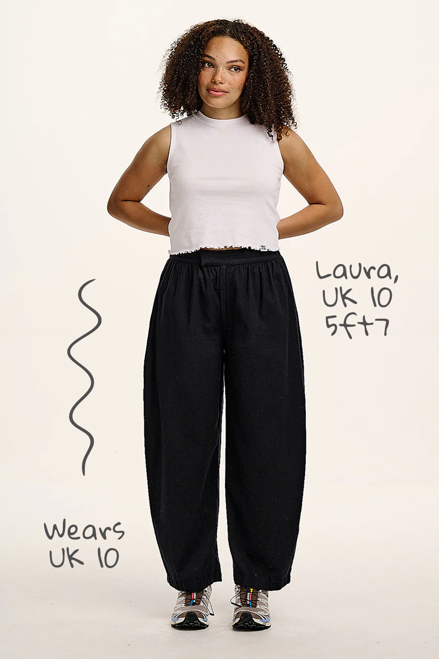 Beau - Barrel Leg Brushed Cotton Trousers in Black