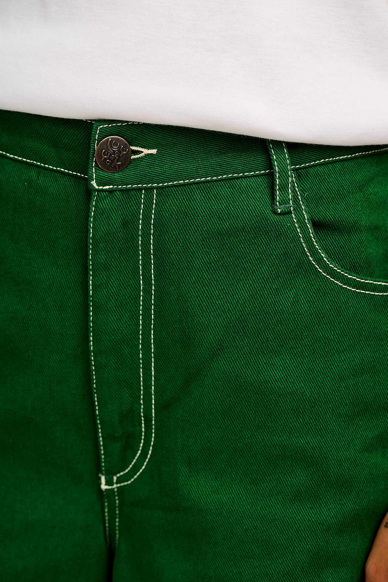 Carter - High Waisted Jeans in Green Contrast Stitch