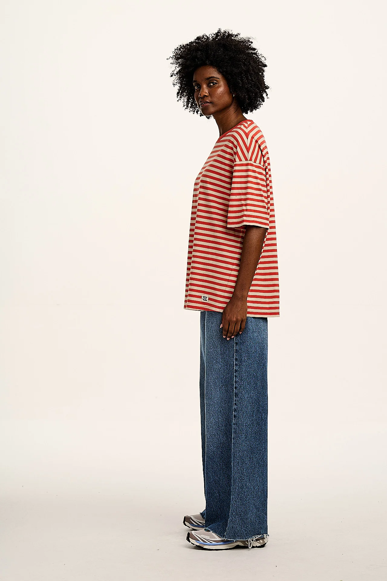 Benny - Oversized Cotton Tee in Red Stripe