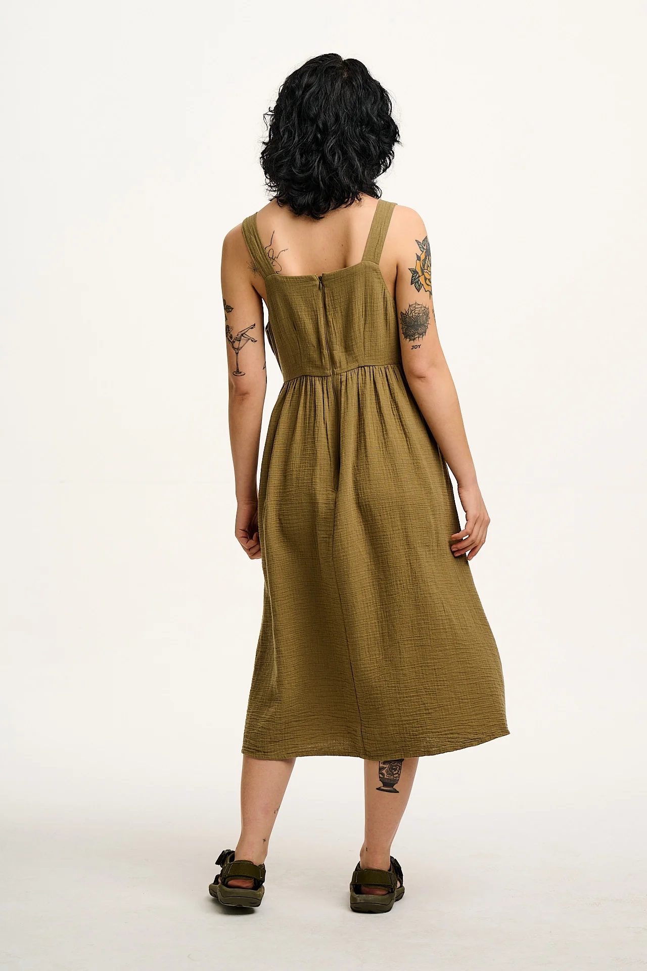 Faye - Midi Cotton Gauze Dress in Khaki Green