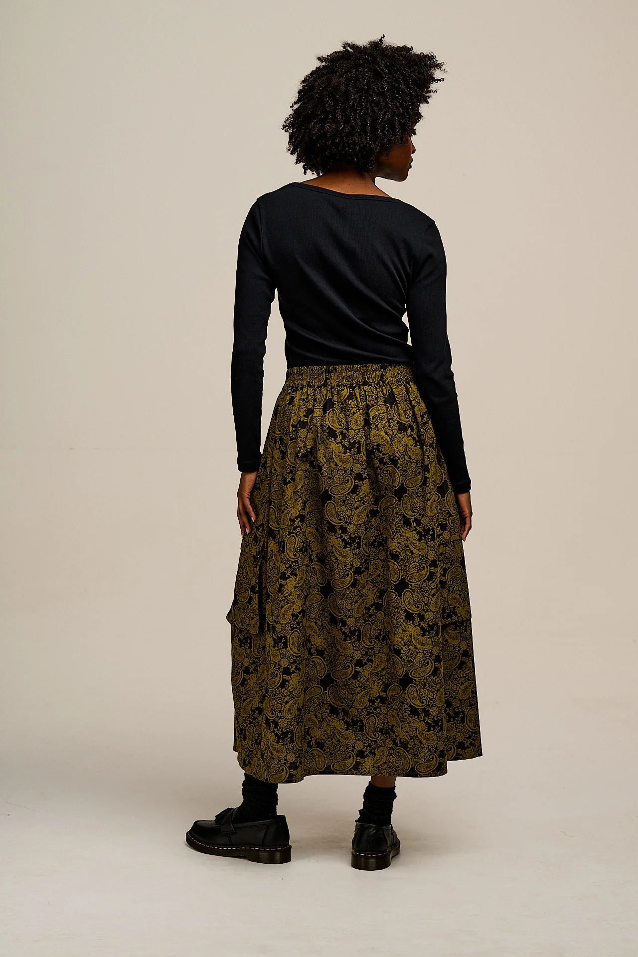 Dakota - Midi Skirt in Grunge Green Paisley Print