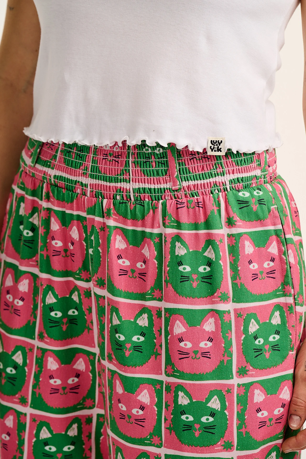 L.E Alexa - Cotton Trousers in Cat Print