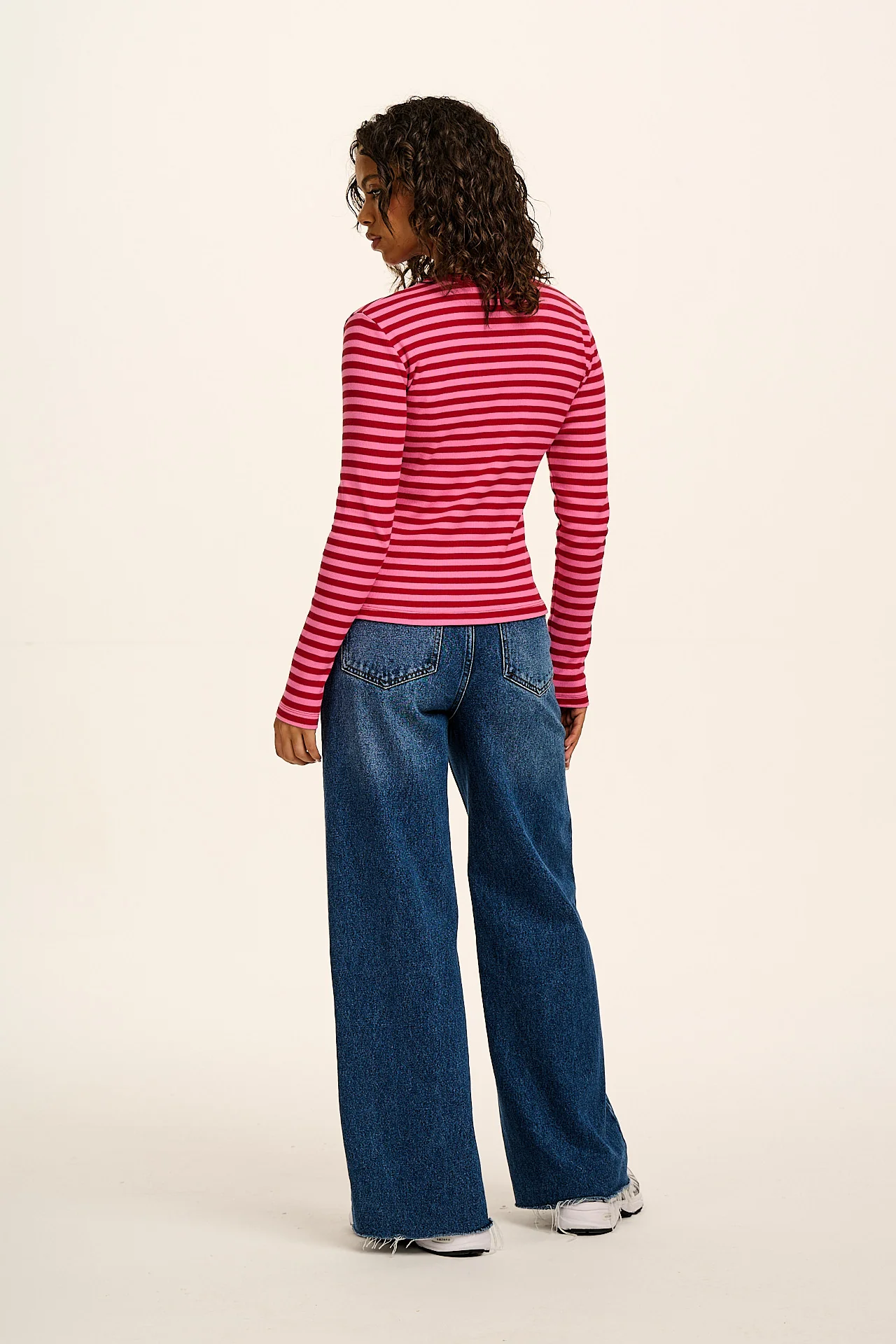 Grayson - Long Sleeve Cotton Tee in Pink & Red Stripe
